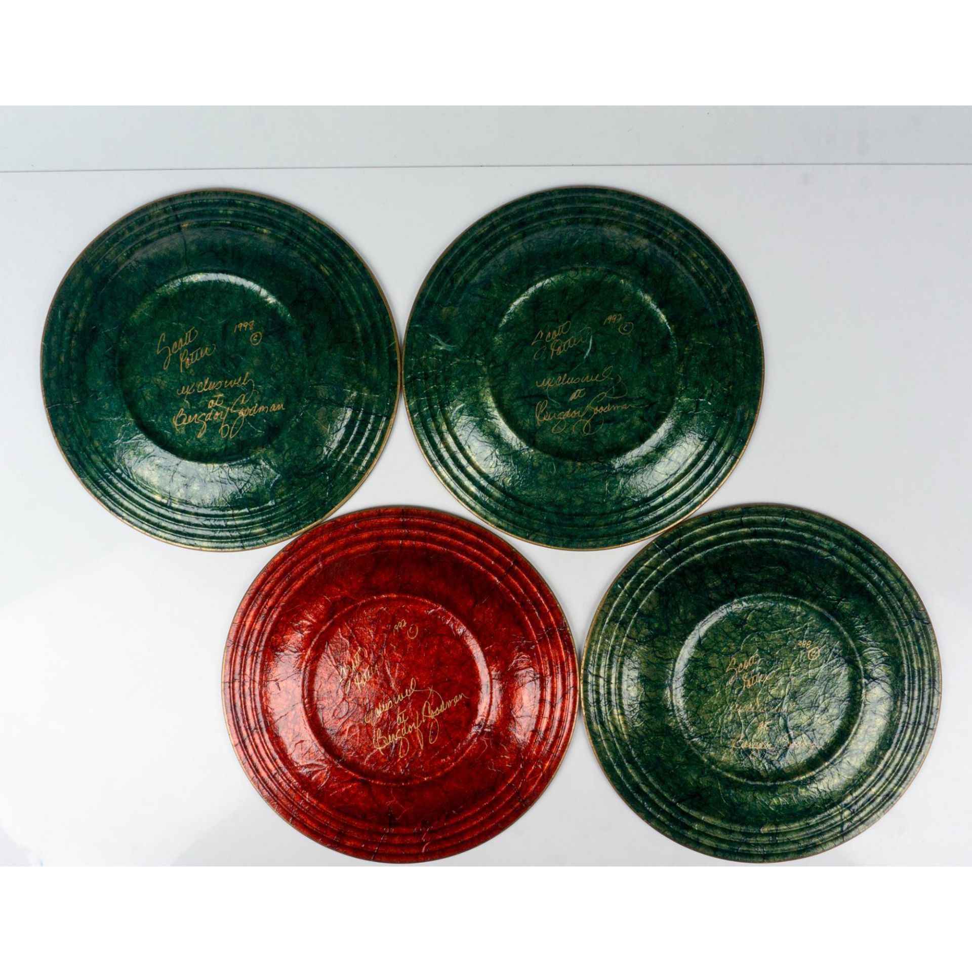 12pc Bergdorf Goodman Scott Potter Glass Collectors Plates - Image 3 of 7