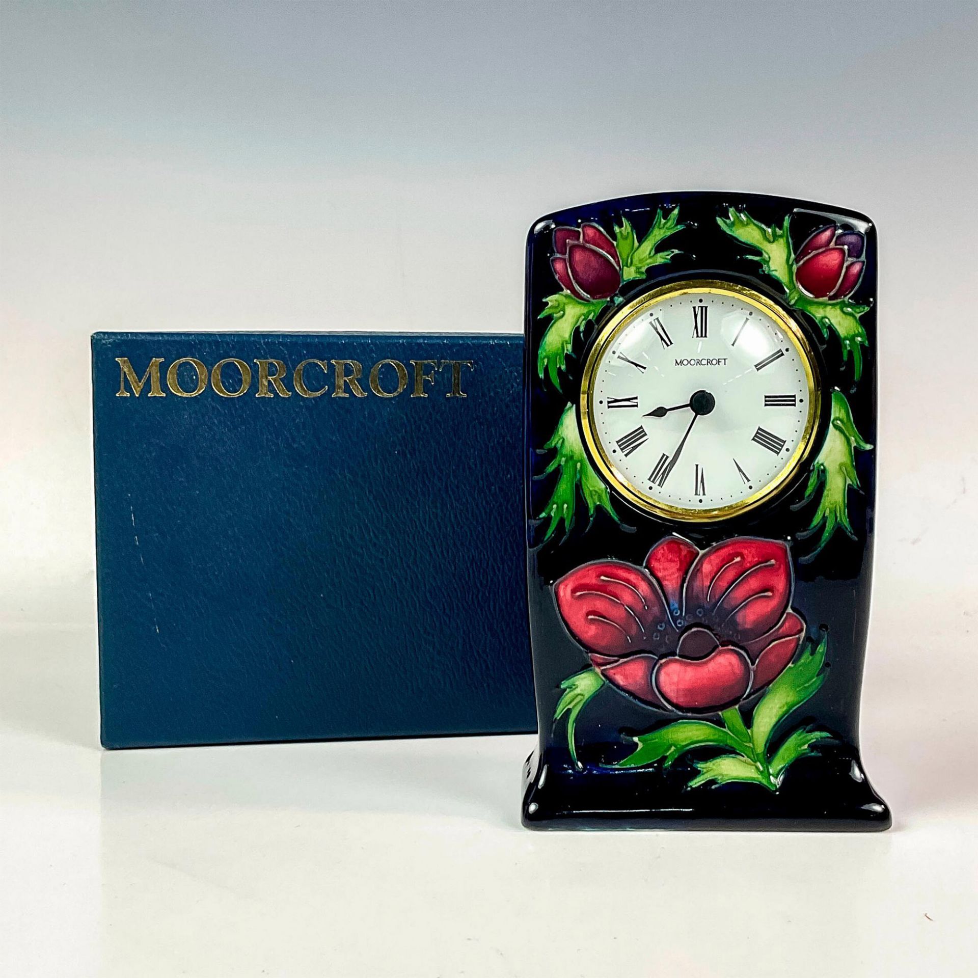 Moorcroft Pottery Anemone Table Clock - Image 4 of 4