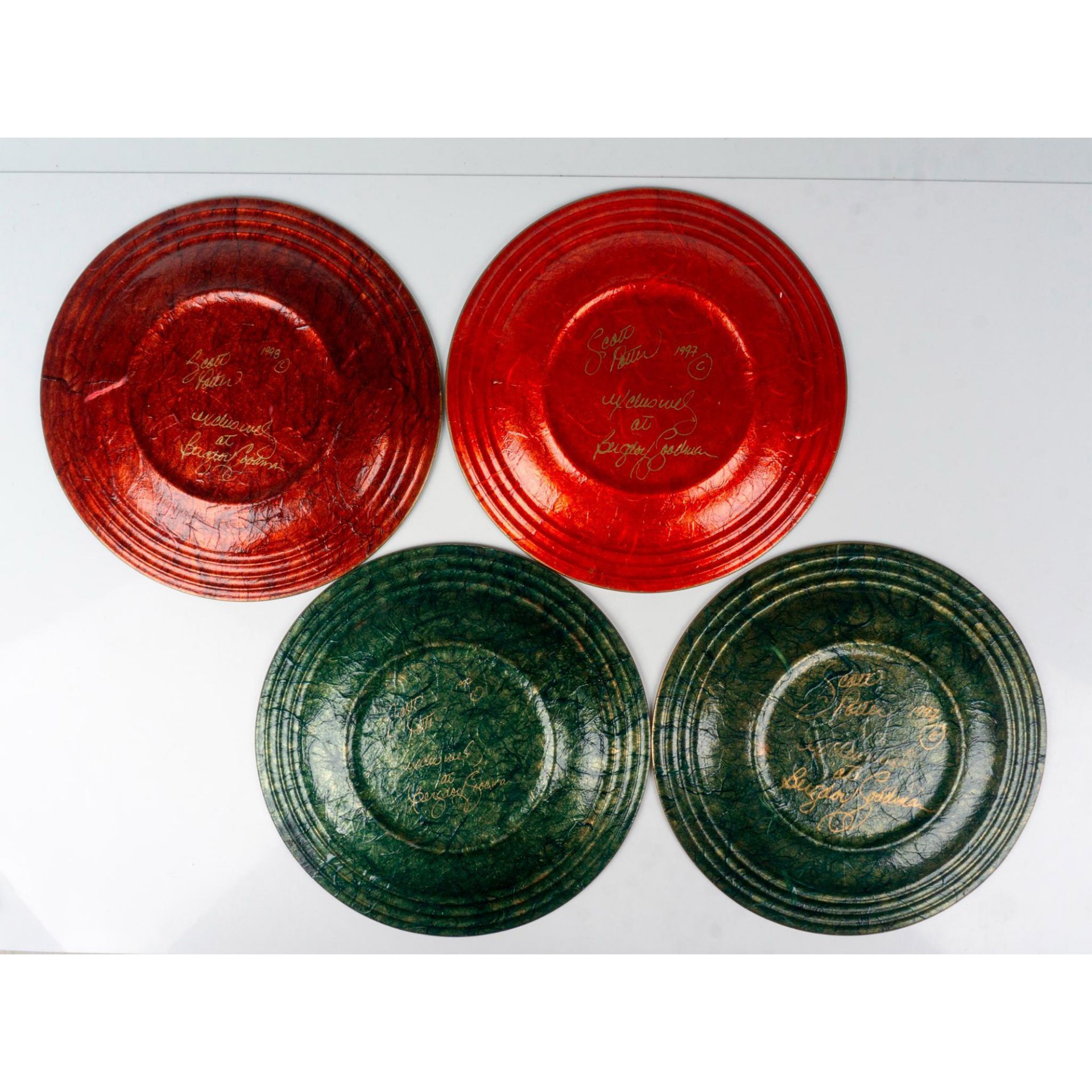 12pc Bergdorf Goodman Scott Potter Glass Collectors Plates - Image 5 of 7