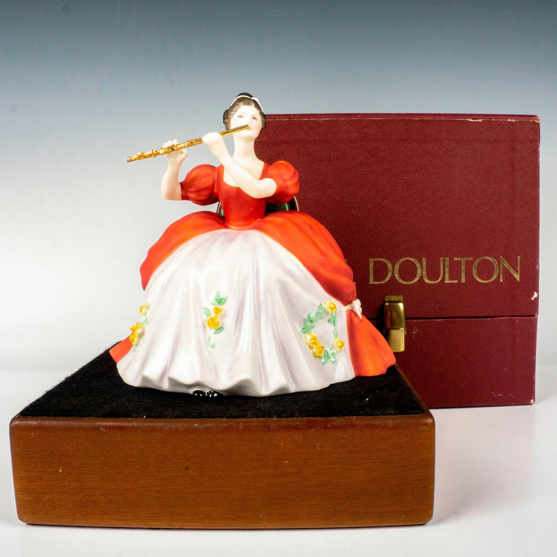 Flute HN2483 - Royal Doulton Figurine - Image 4 of 4