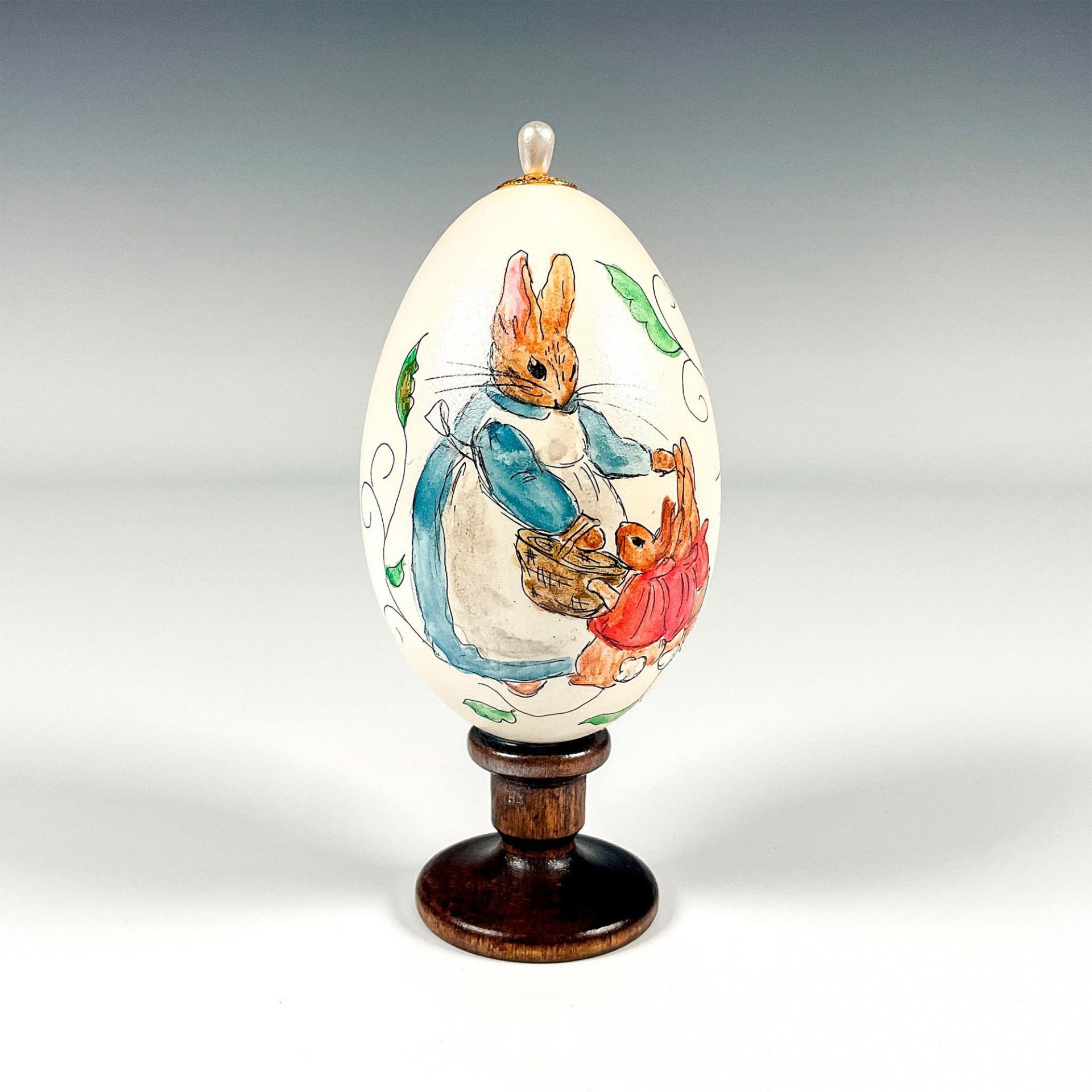 Vintage Artist Signed Peter Rabbit Decorative Egg - Image 2 of 4
