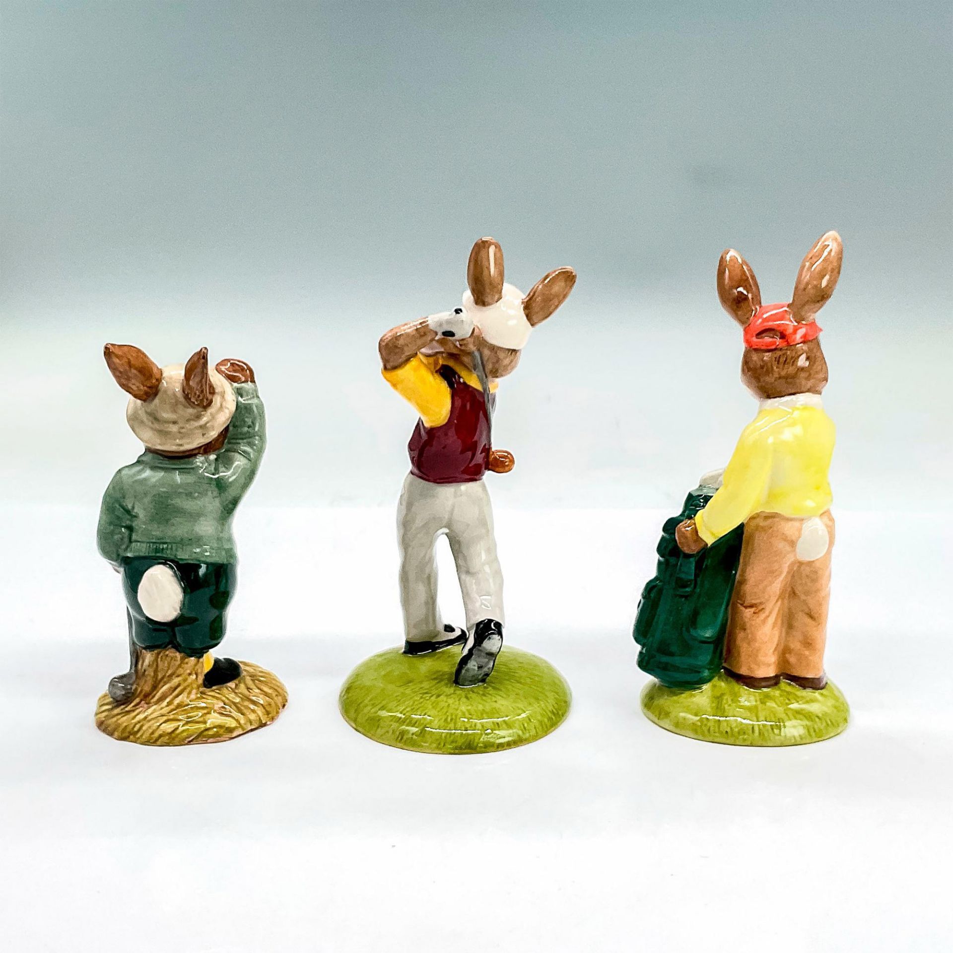 3pc Royal Doulton Bunnykins Figurines, Golf Players - Image 2 of 3