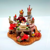 Royal Doulton LE Bunnykins Tableau, Happy Birthday DB478