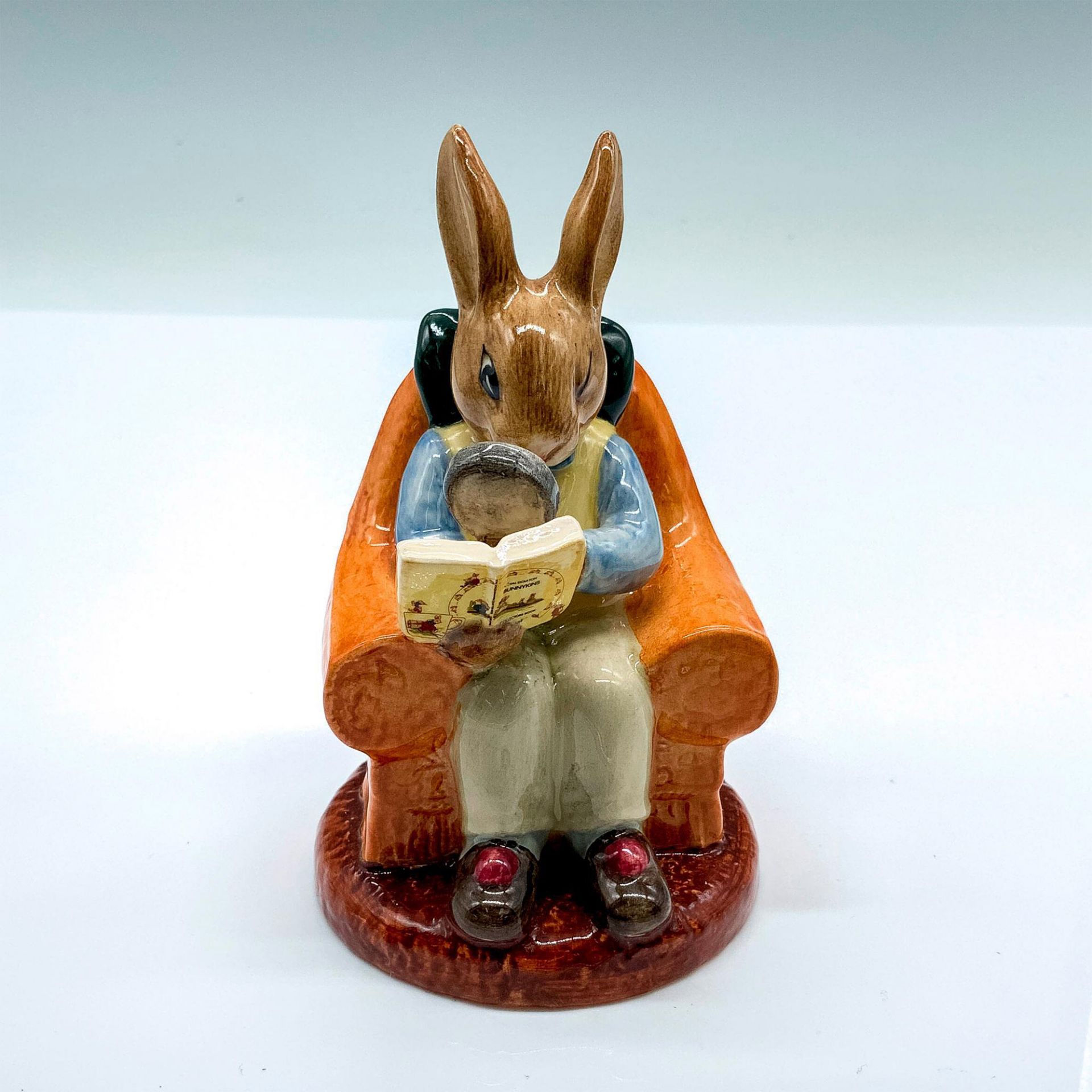 Royal Doulton Figurine, Collector Bunnykins DB54, Signed