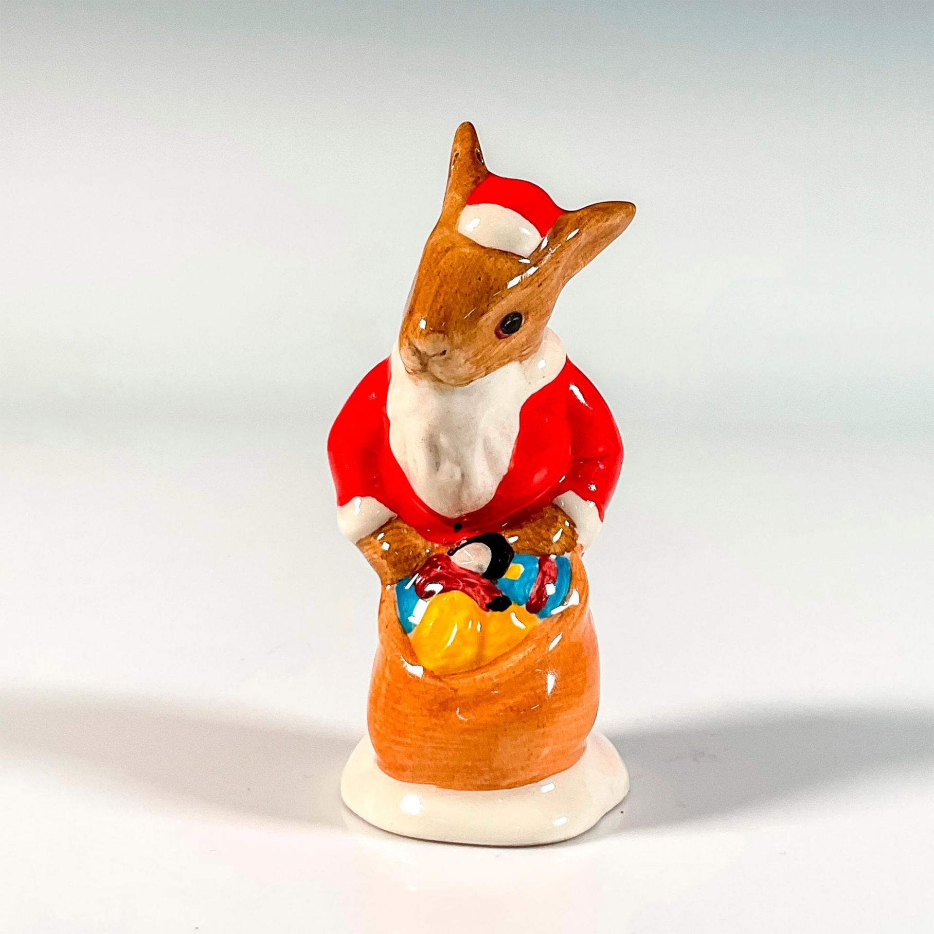 Royal Doulton Santa Bunnykins, Happy Christmas Ornament - Image 2 of 4