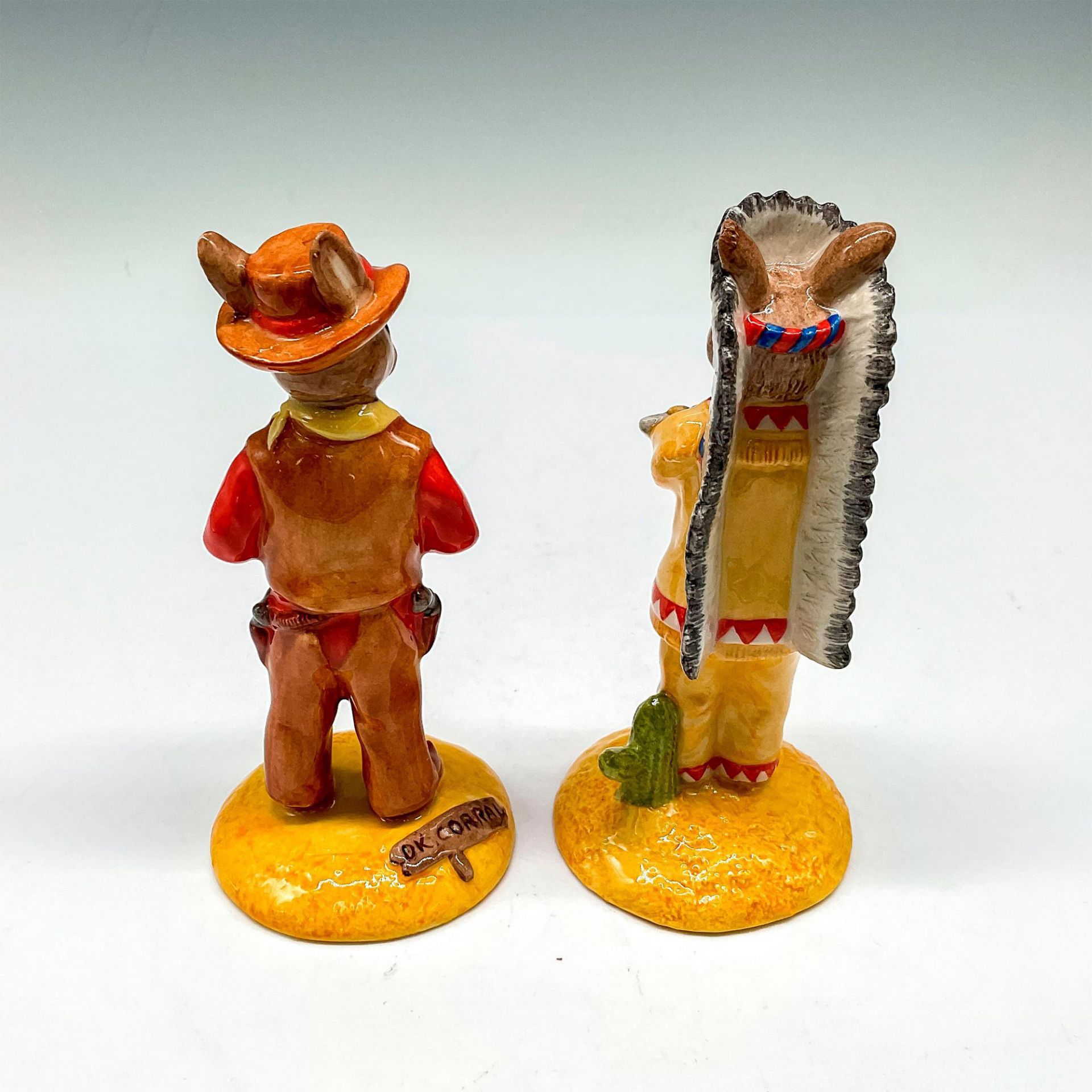 2pc Royal Doulton Bunnykins Figurines, Western - Bild 2 aus 3