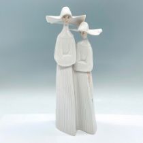 Nuns 1004611 - Lladro Porcelain Figurine
