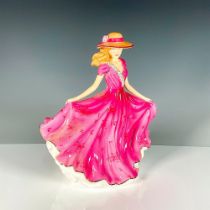 Elizabeth 2014 F.O.Y. - HN5671 - Royal Doulton Figurine