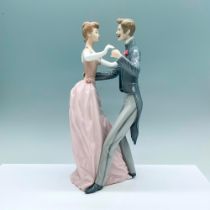 Anniversary Waltz 1001372 - Lladro Porcelain Figurine