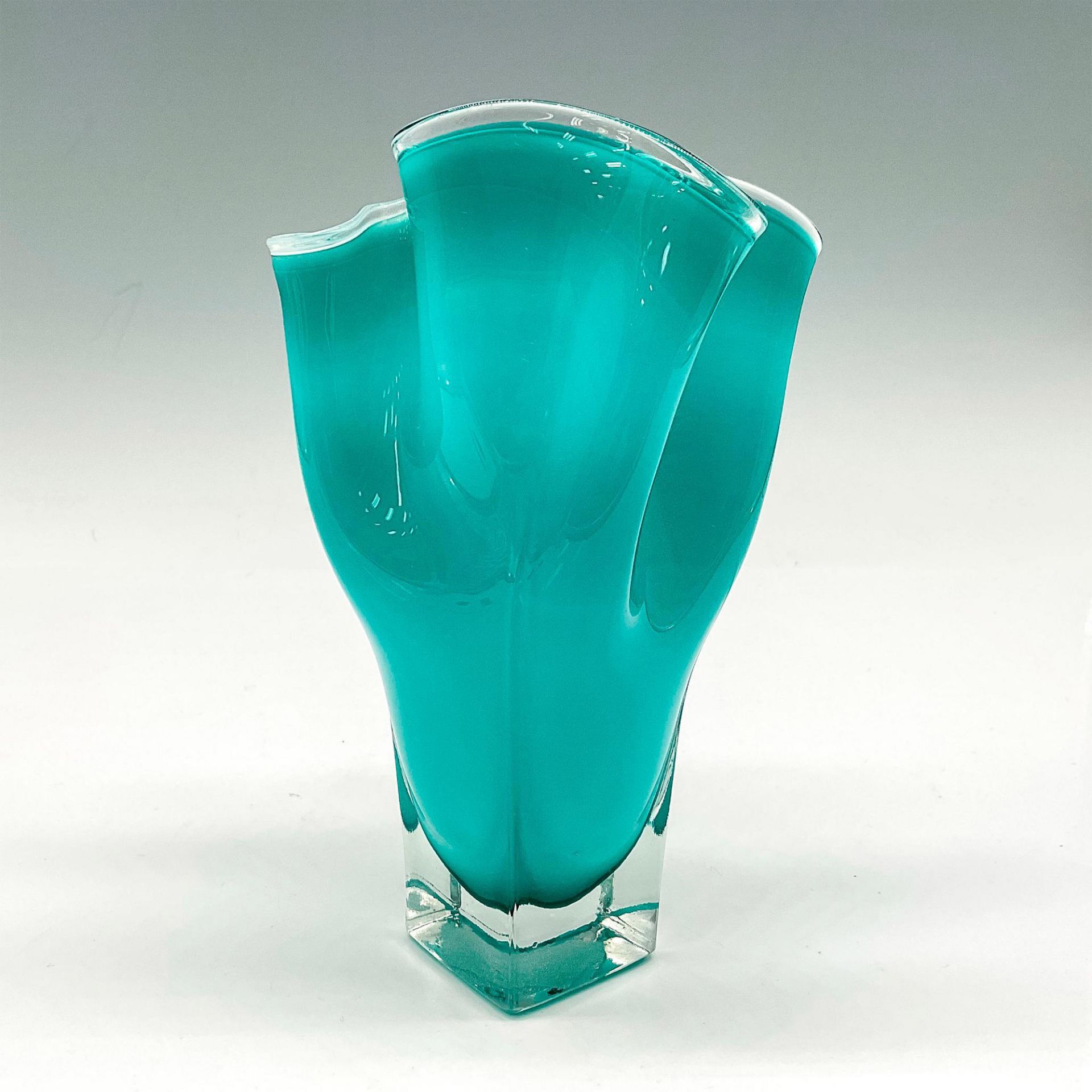 Kreiss Art Glass Pinched Bud Vase - Image 2 of 3