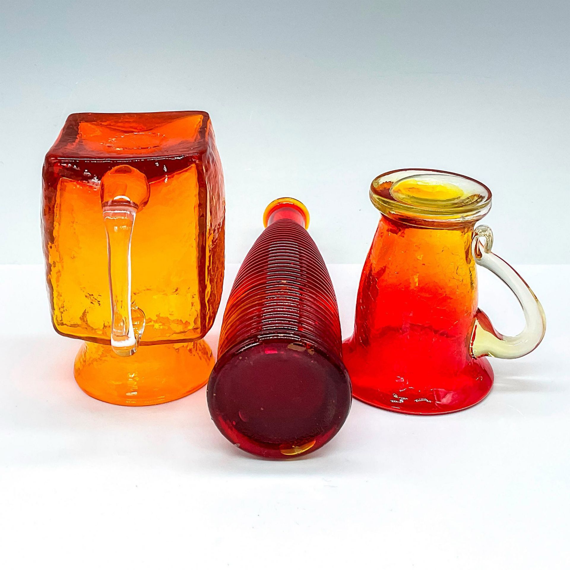 3pc Amber & Red Glass Grouping - Image 3 of 3