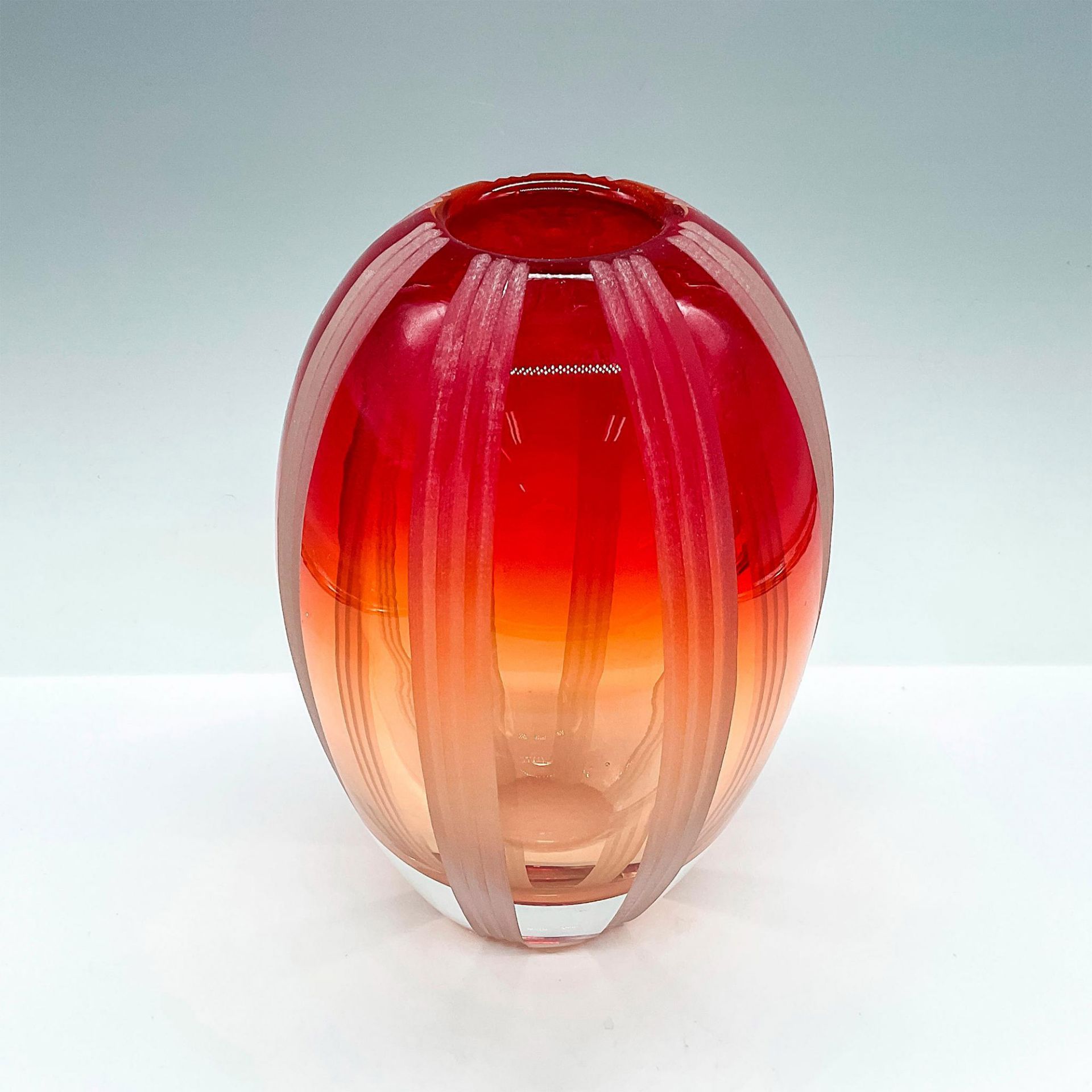 Evolution by Waterford Crystal Mesa Sunrise Vase - Image 2 of 3