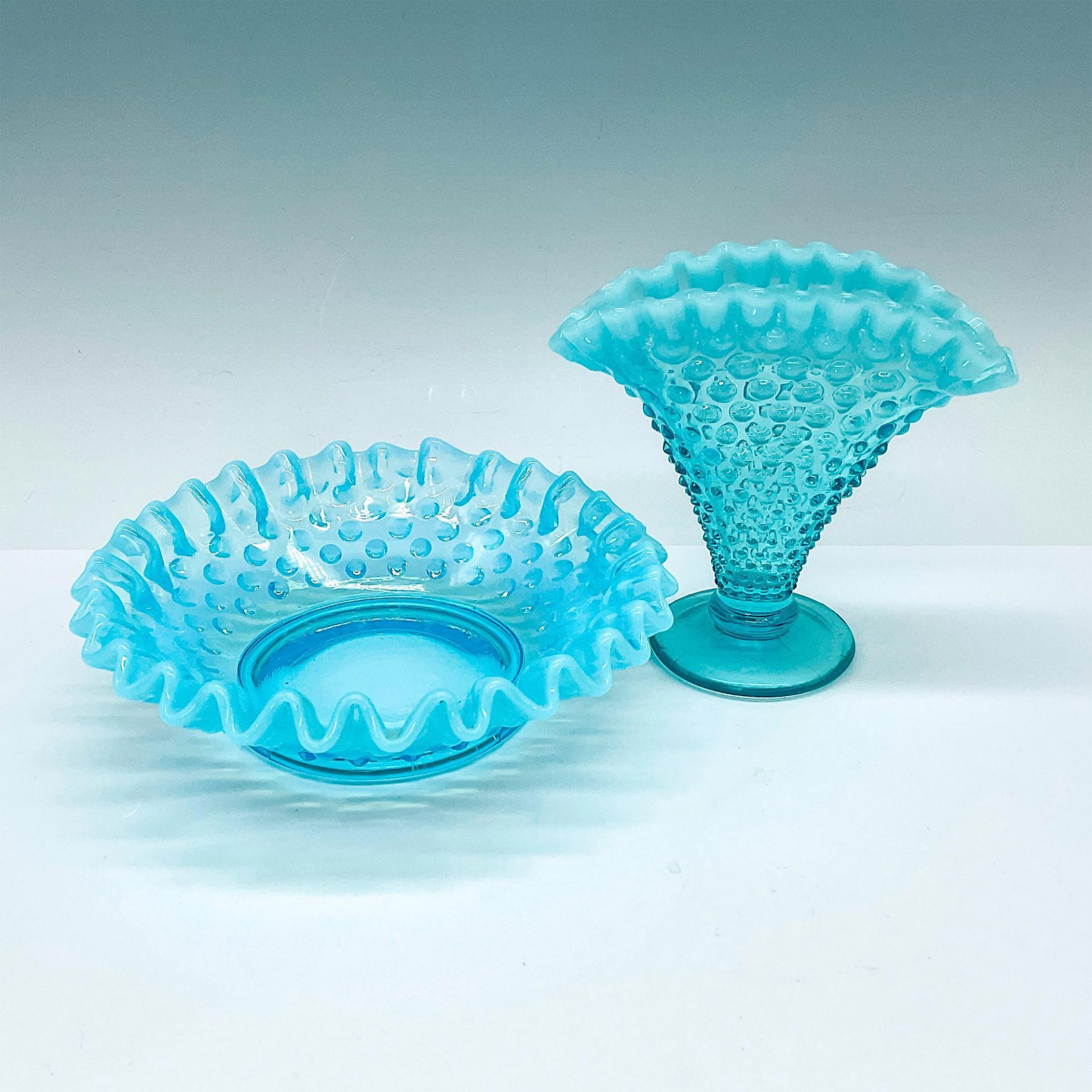 2pc Fenton Blue Hobnail Glass Grouping - Image 2 of 3
