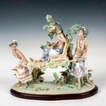 Hawaiian Festival + Base 1001496 - Lladro Porcelain Sculpture