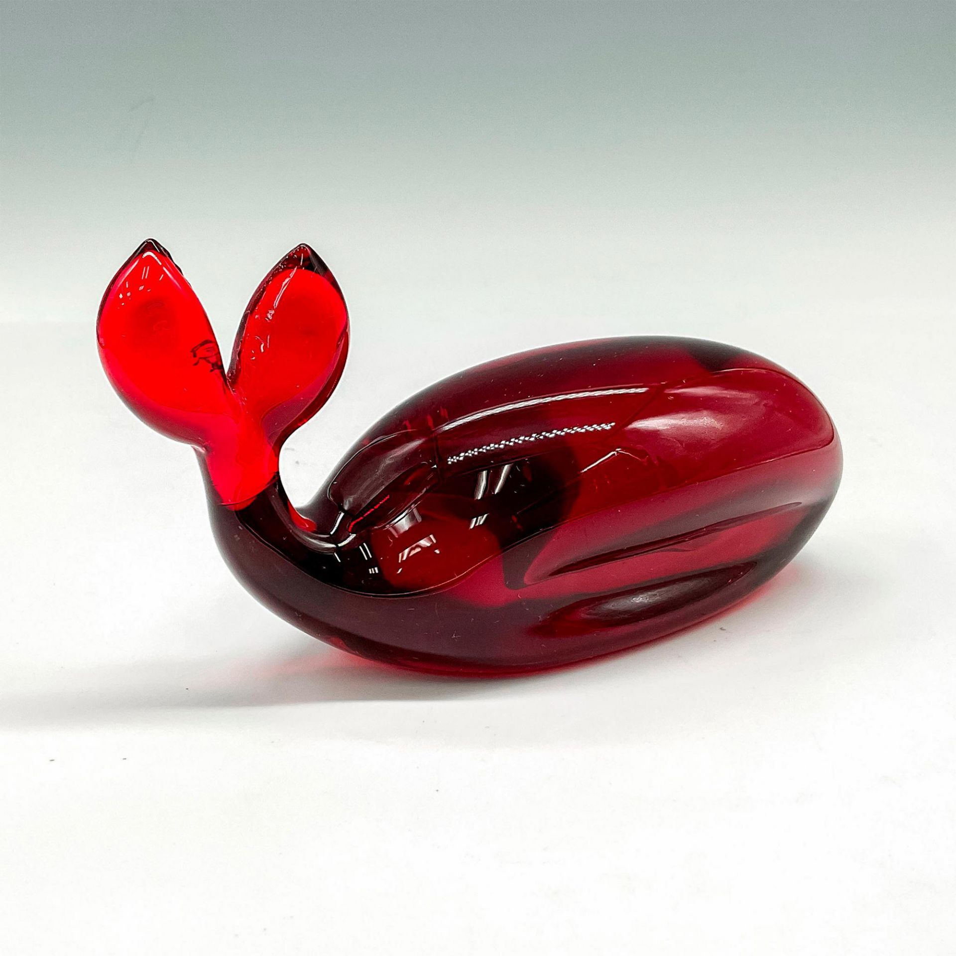 Vintage Art Glass Red Whale Paperweight - Bild 2 aus 3