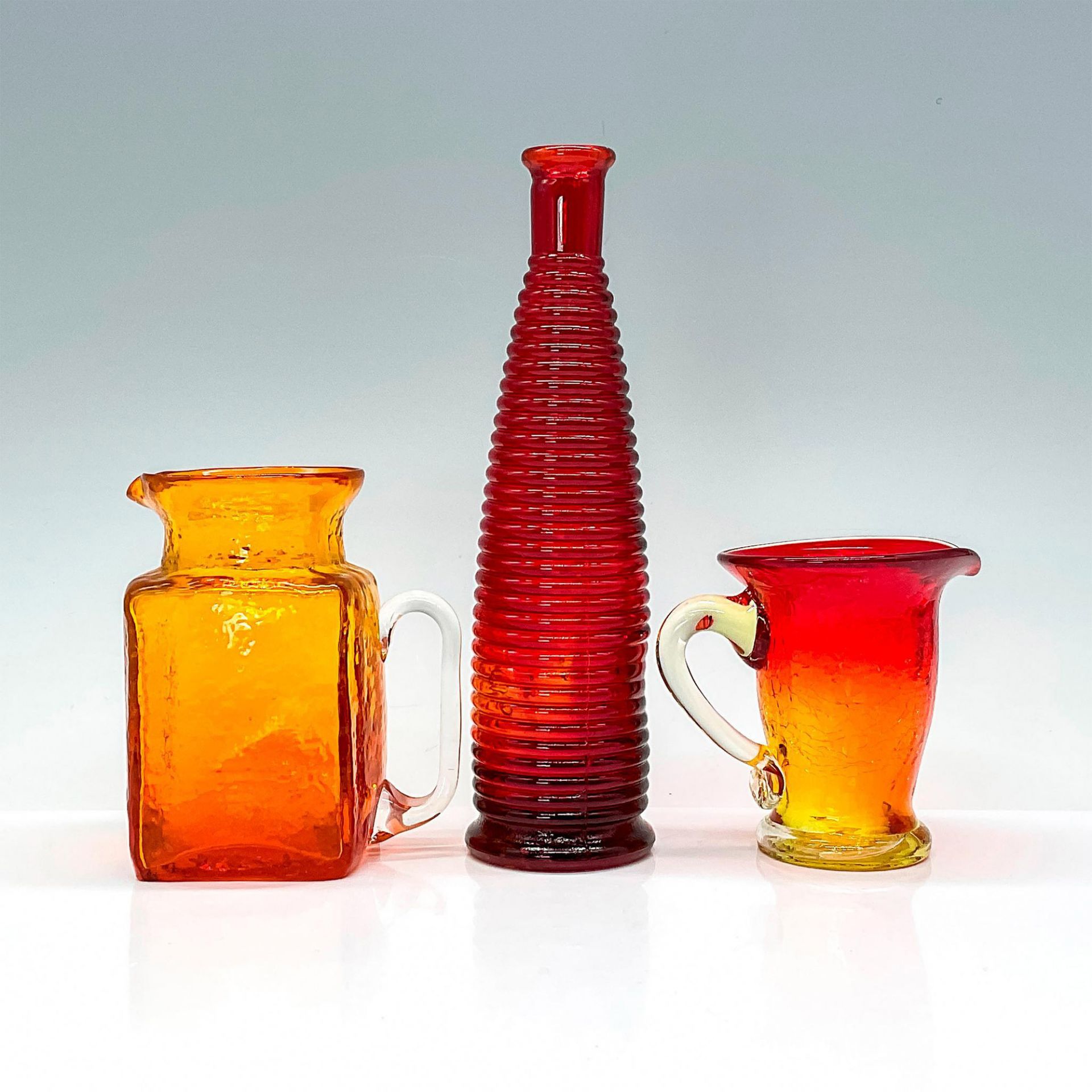 3pc Amber & Red Glass Grouping - Image 2 of 3