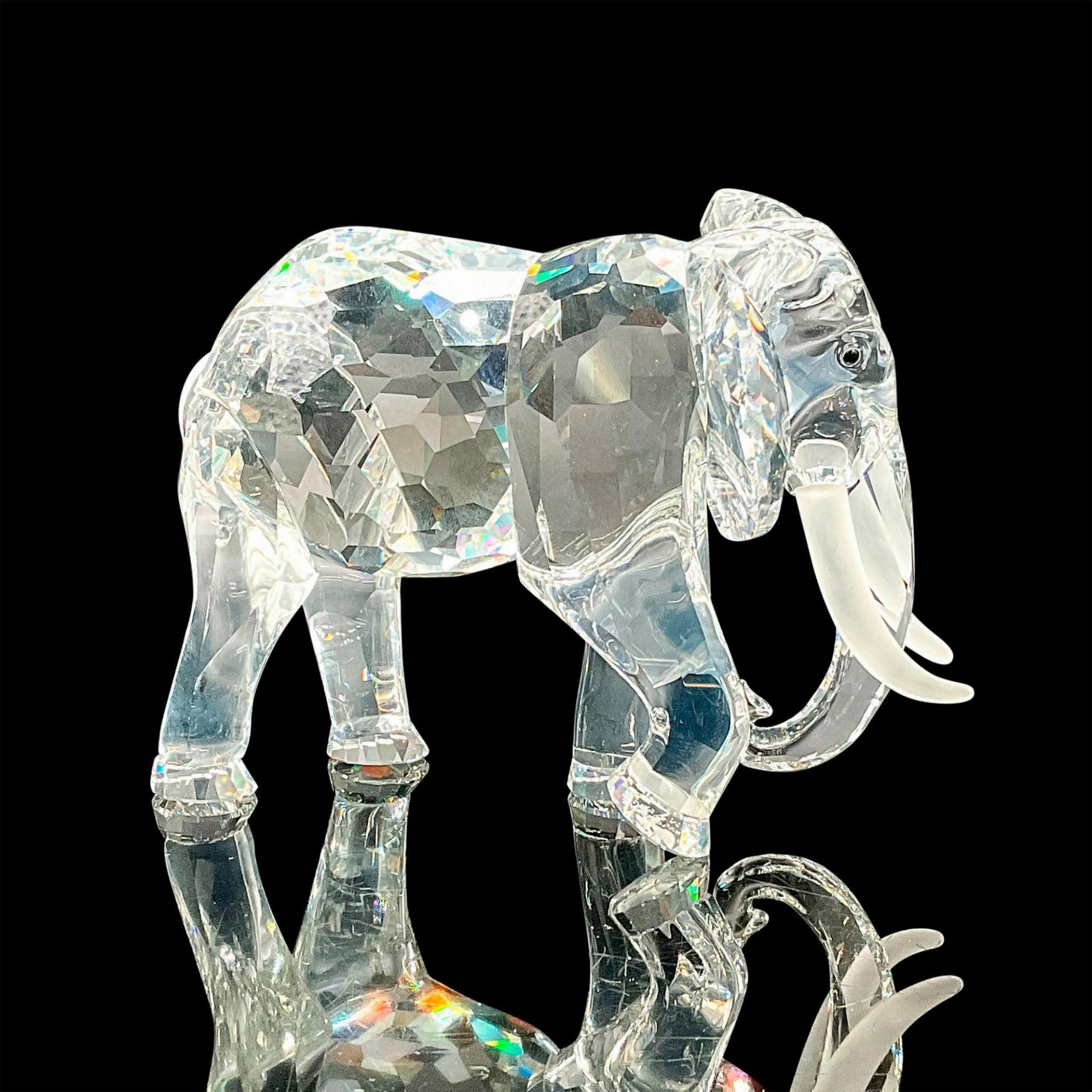 Swarovski Crystal Figurine, Elephant Annual Edition - Image 2 of 3