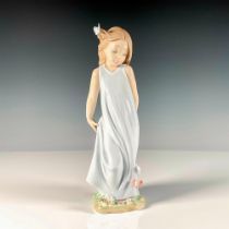 Friend of The Butterflies 1006963 - Lladro Porcelain Figurine