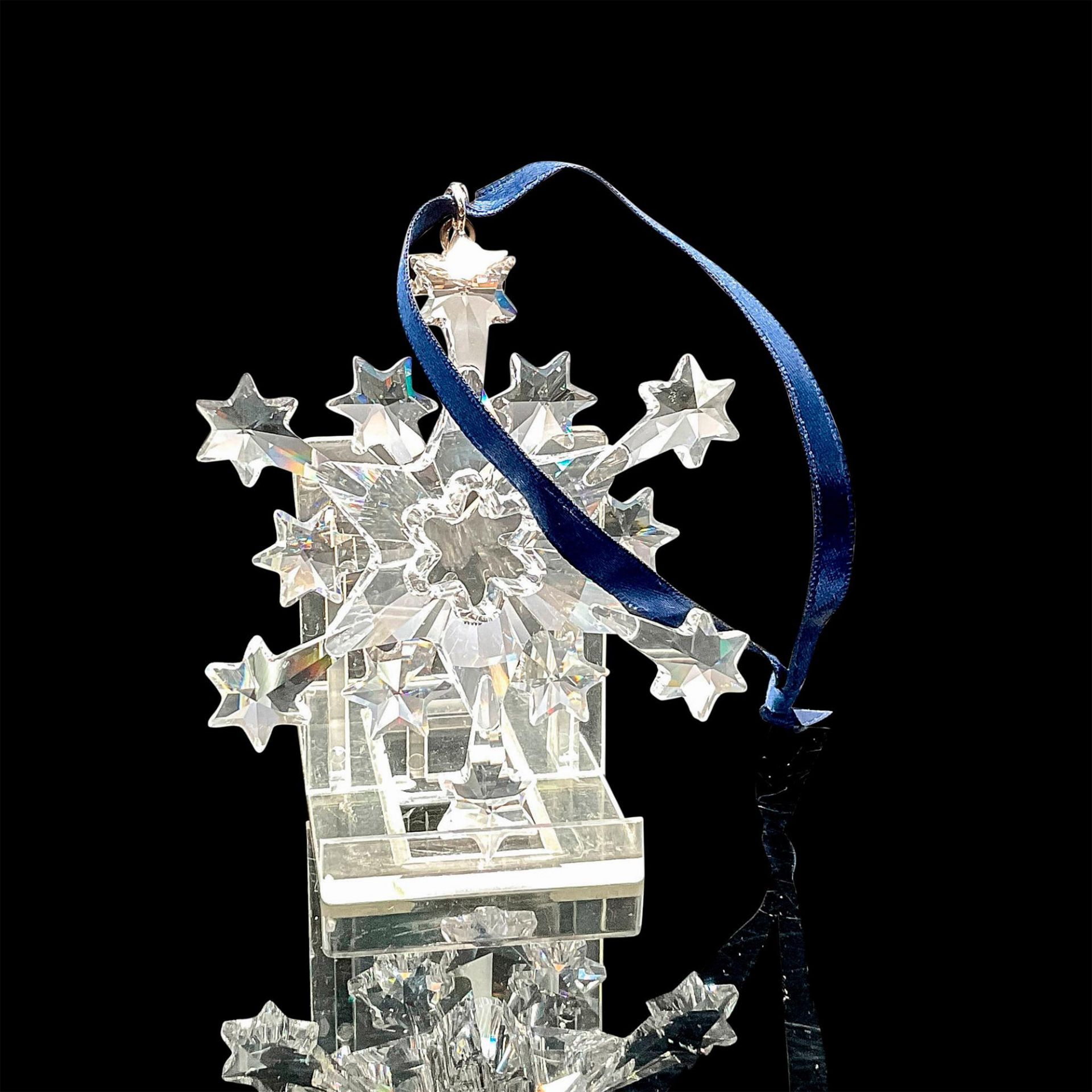 Swarovski Crystal Holiday Ornament, Snowflake 2004 - Image 2 of 3