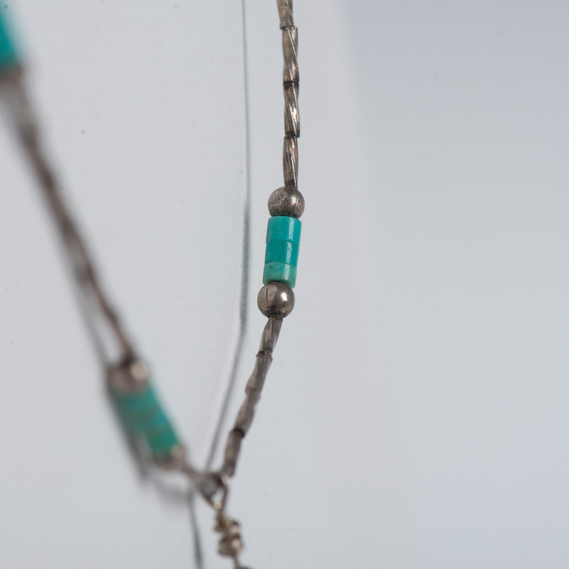 Cute Native American Silver & Turquoise Bird Fetish Necklace - Image 3 of 3