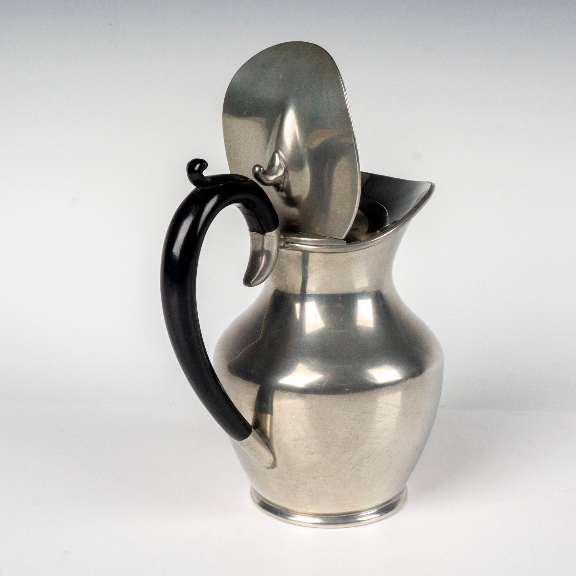 English Civic Pewter Pitcher - Image 2 of 3