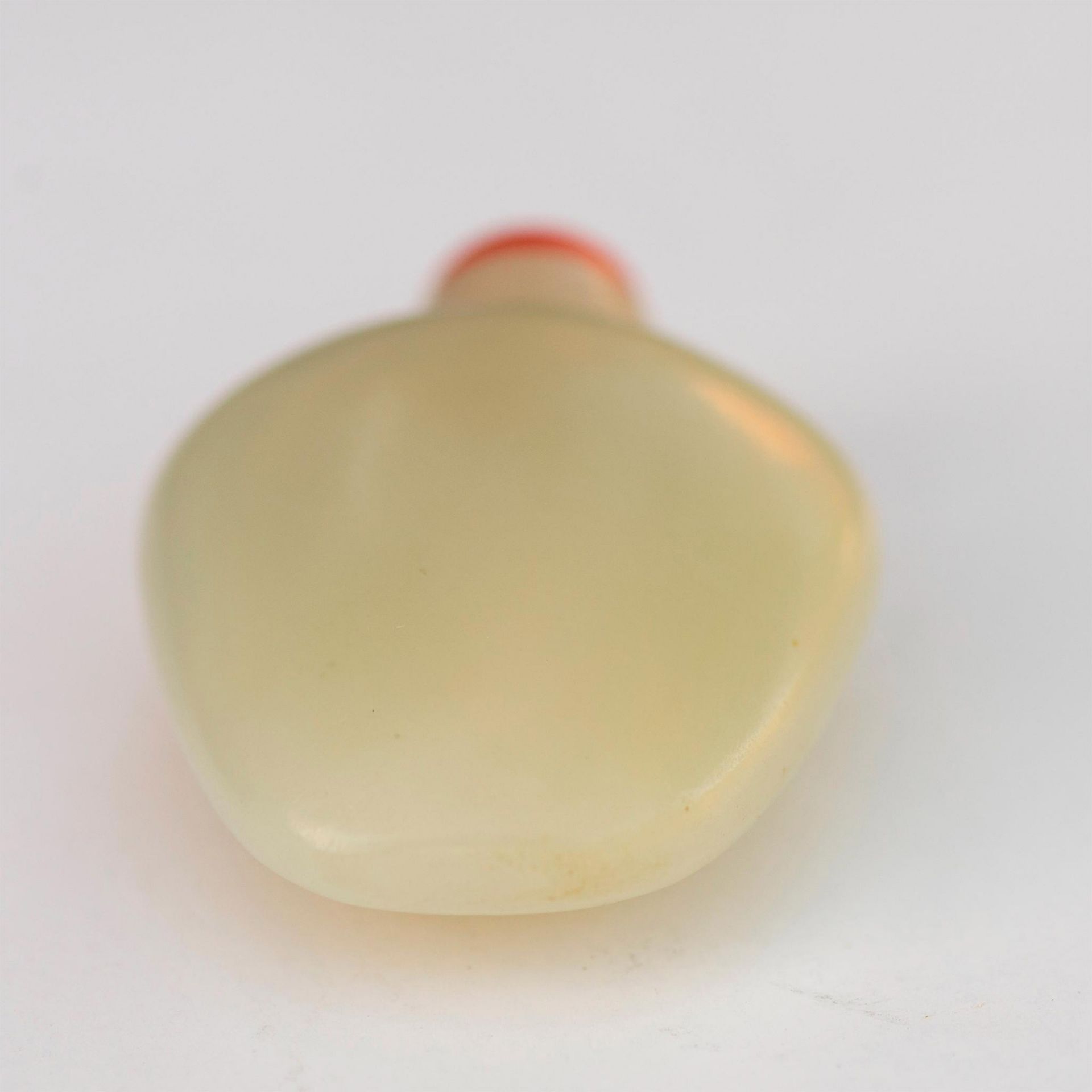 19th Century Chinese Hetian White Jade Snuff Bottle - Image 3 of 4