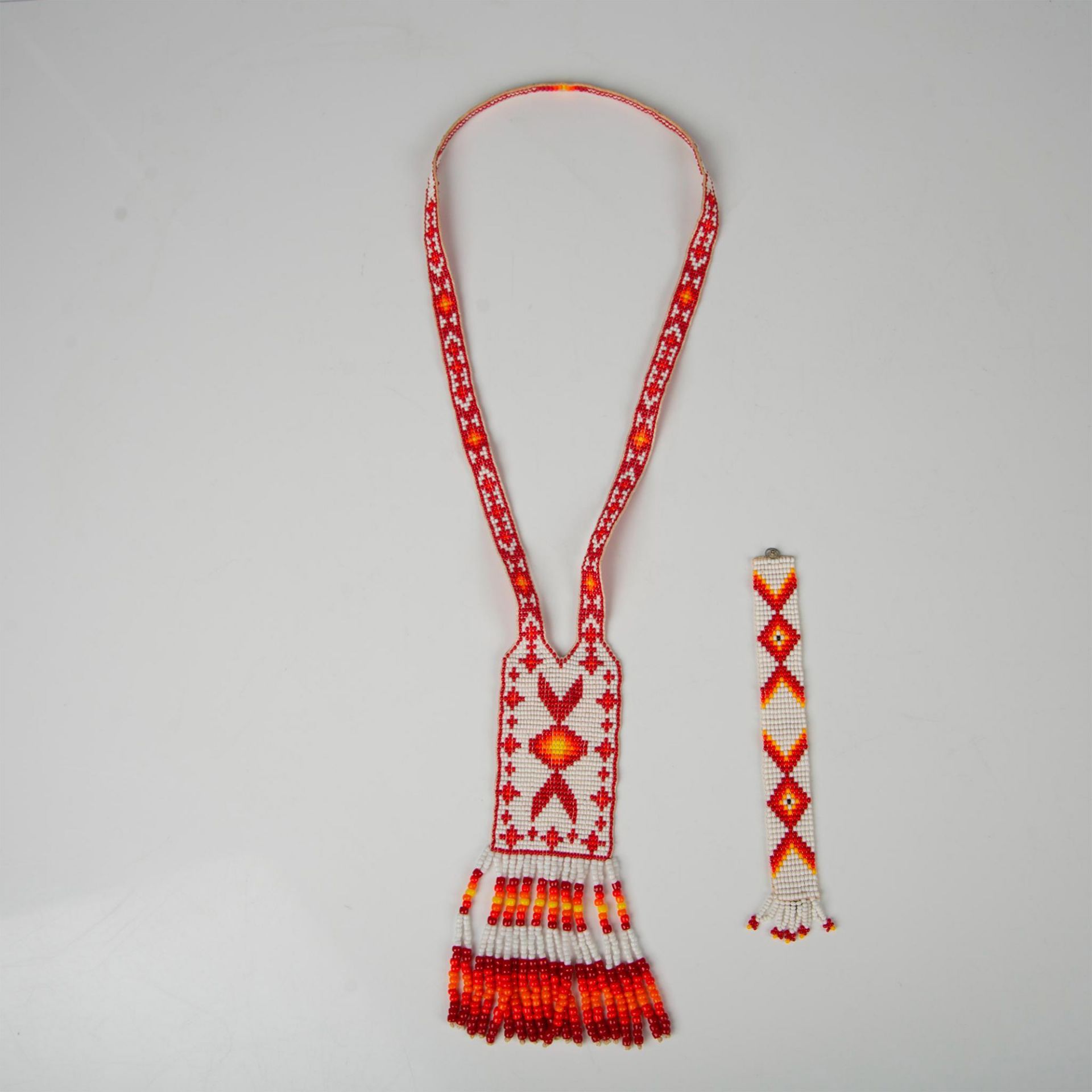 2pc Handmade Native American Beaded Necklace & Bracelet