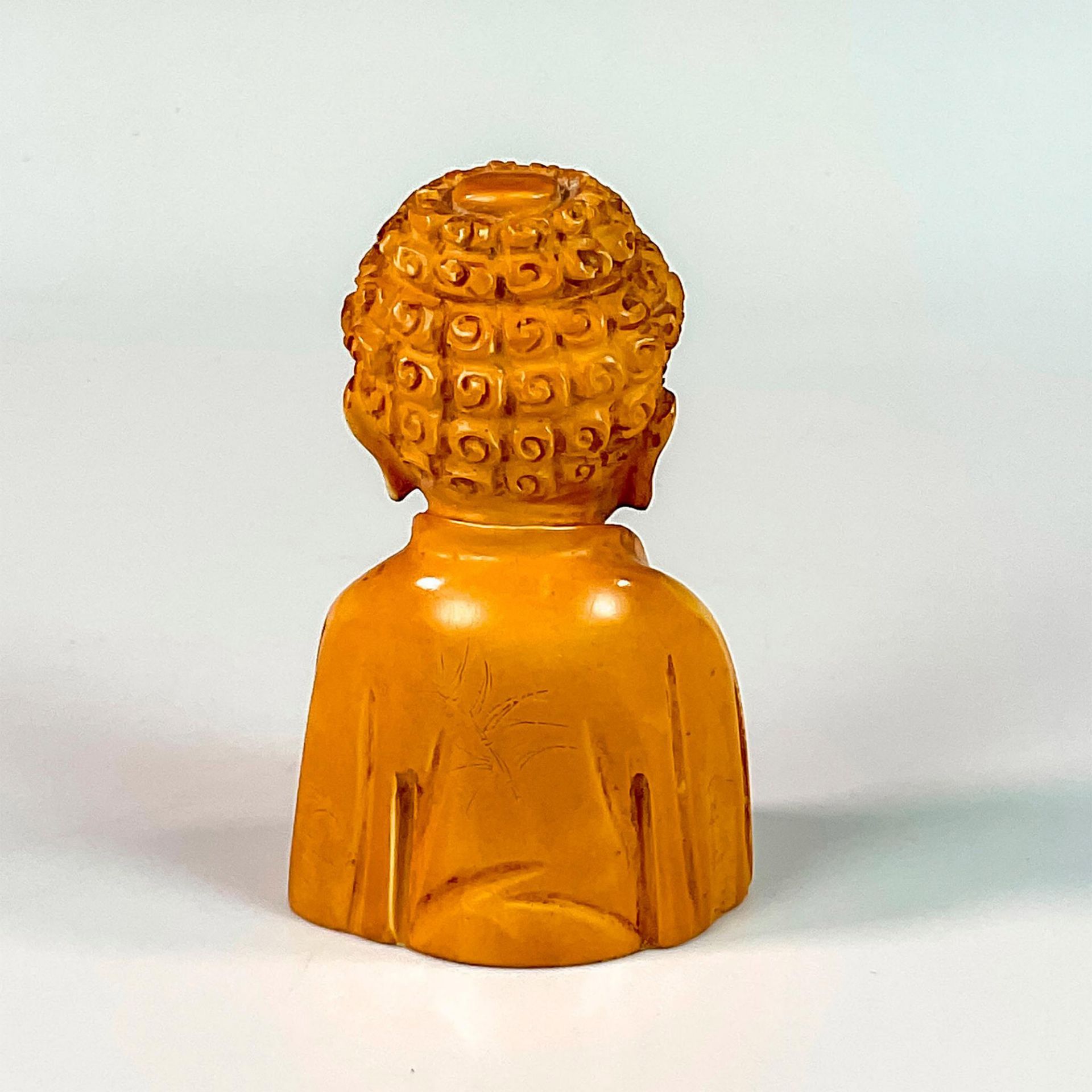 Chinese Small Resin Guanyin Bust - Image 2 of 3