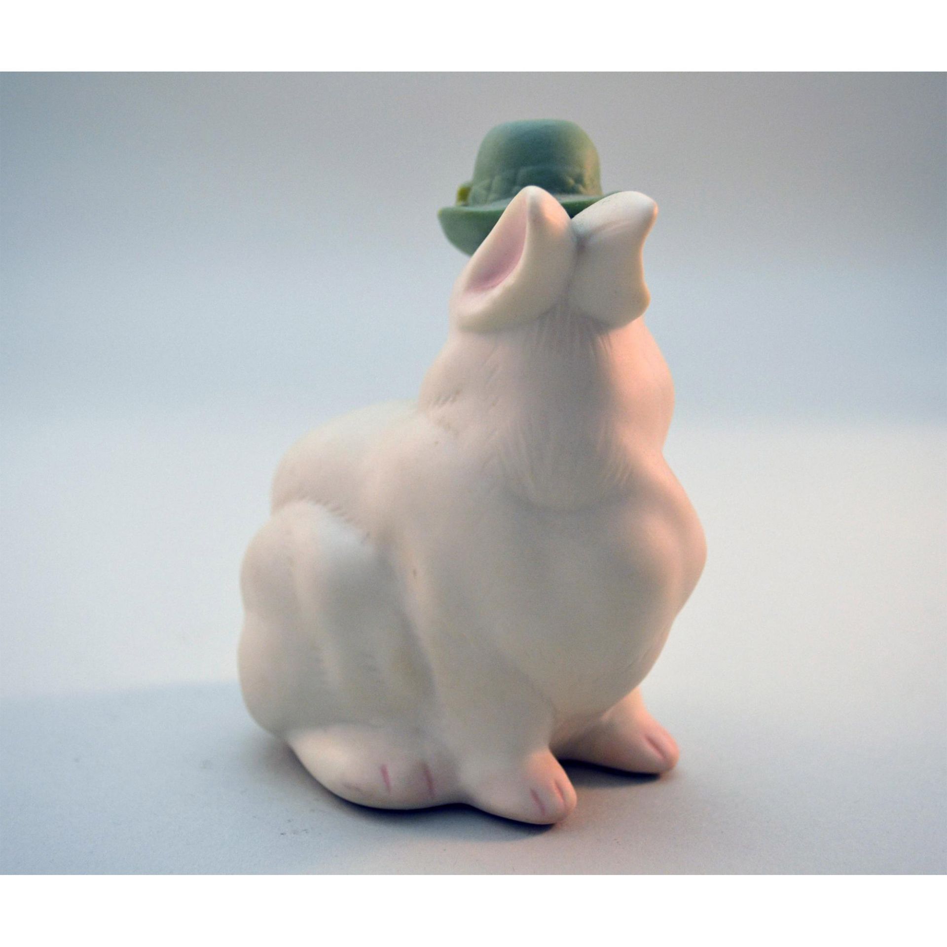 Cybis Porcelain Bunny Snowflake Irish "Patrick" - Image 3 of 4