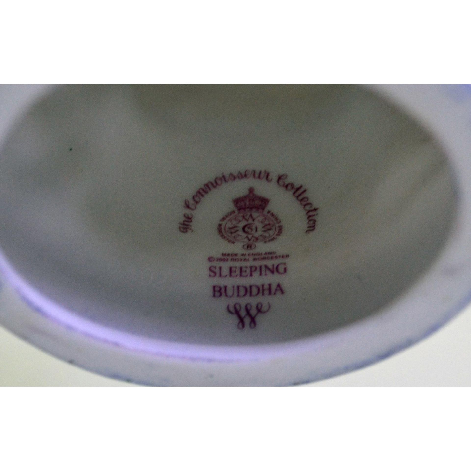 Royal Worcester Porcelain Sleeping Buddha Candle Snuffer - Bild 5 aus 5