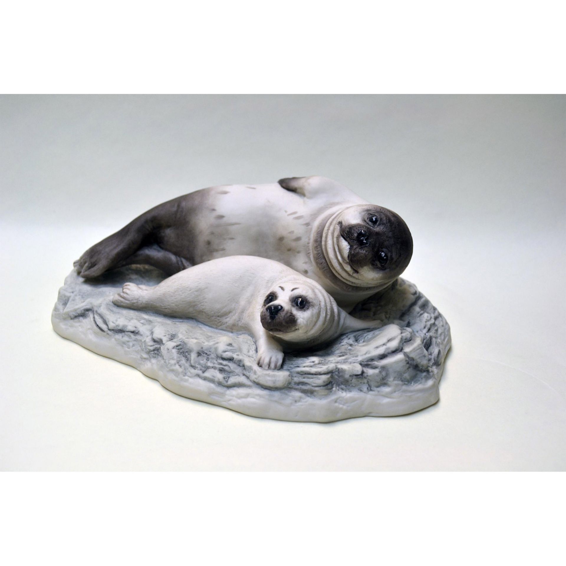 Boehm Porcelain Seal And Pup - Bild 3 aus 4