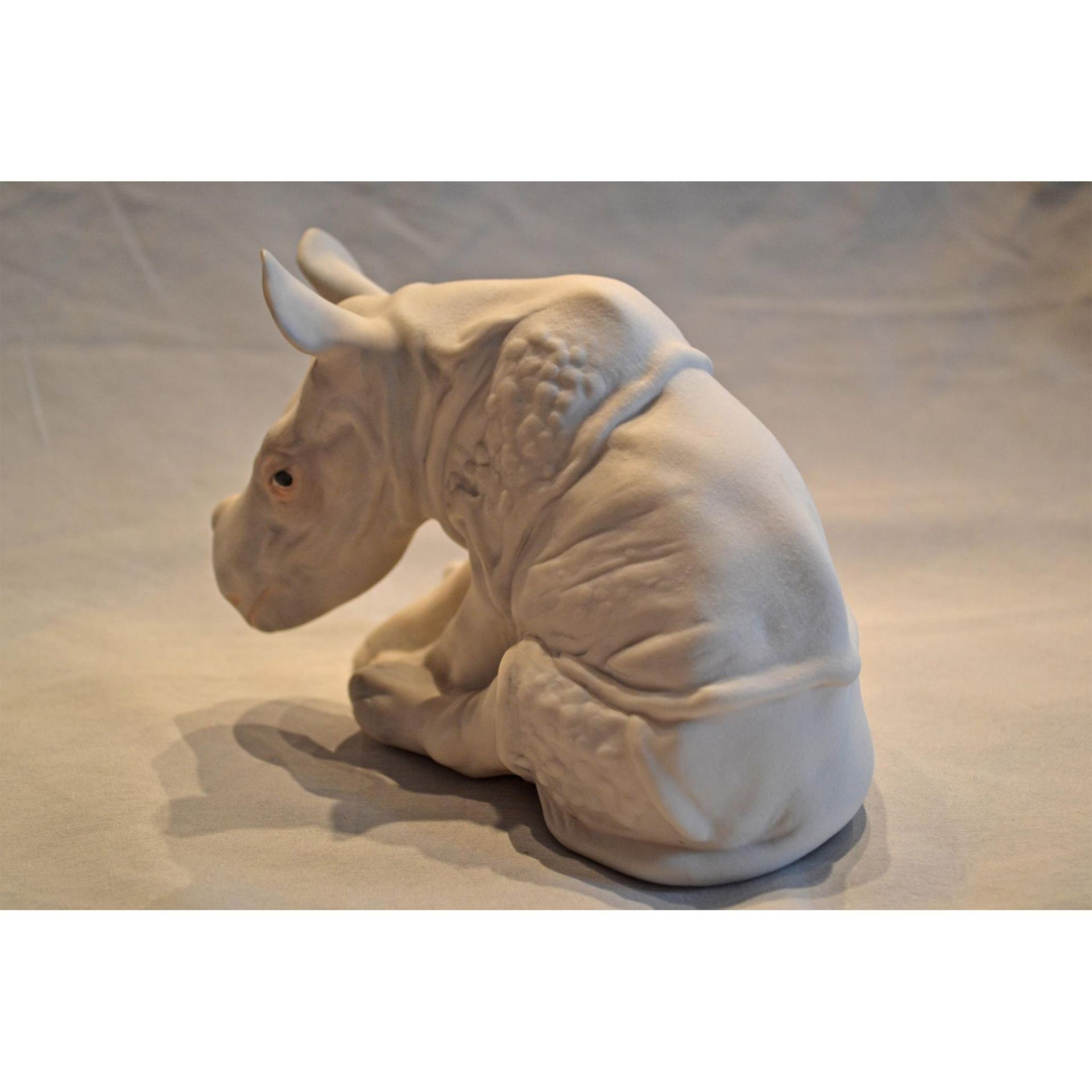 Cybis Porcelain Rhino "Monday" Figurine - Bild 2 aus 5