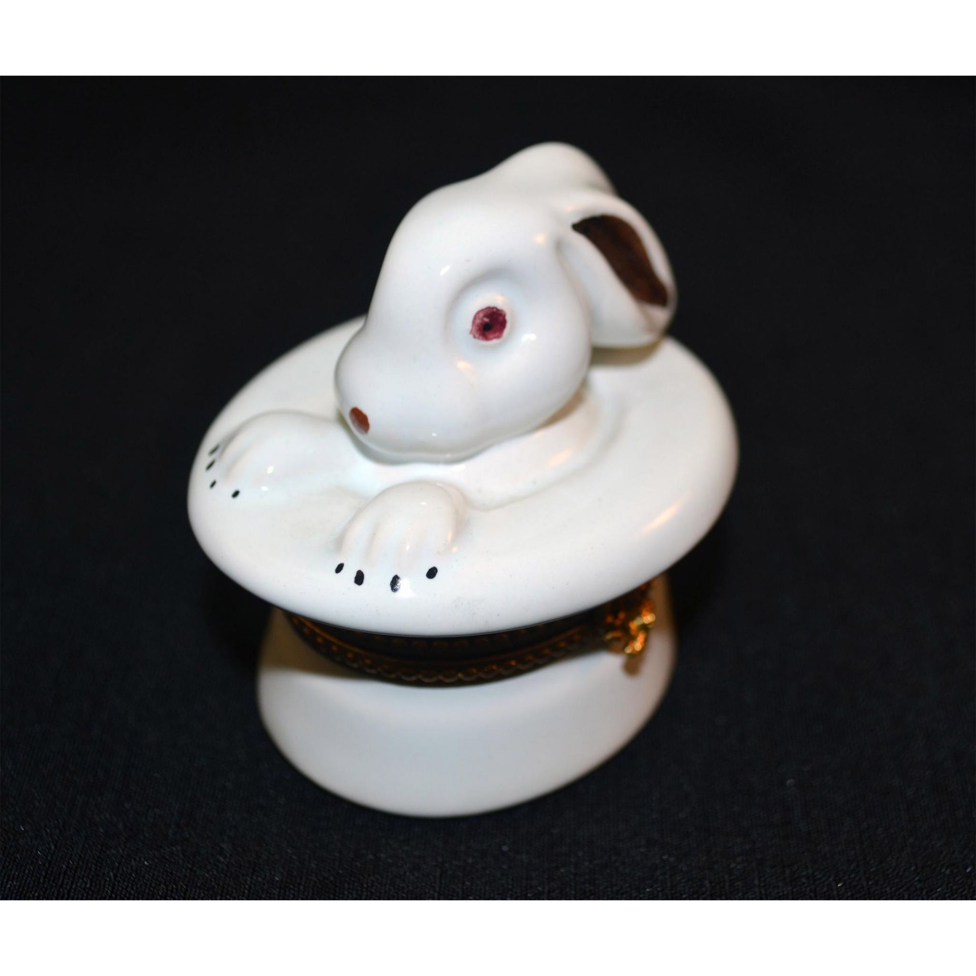 Rochard Limoges Porcelain Bunny Box