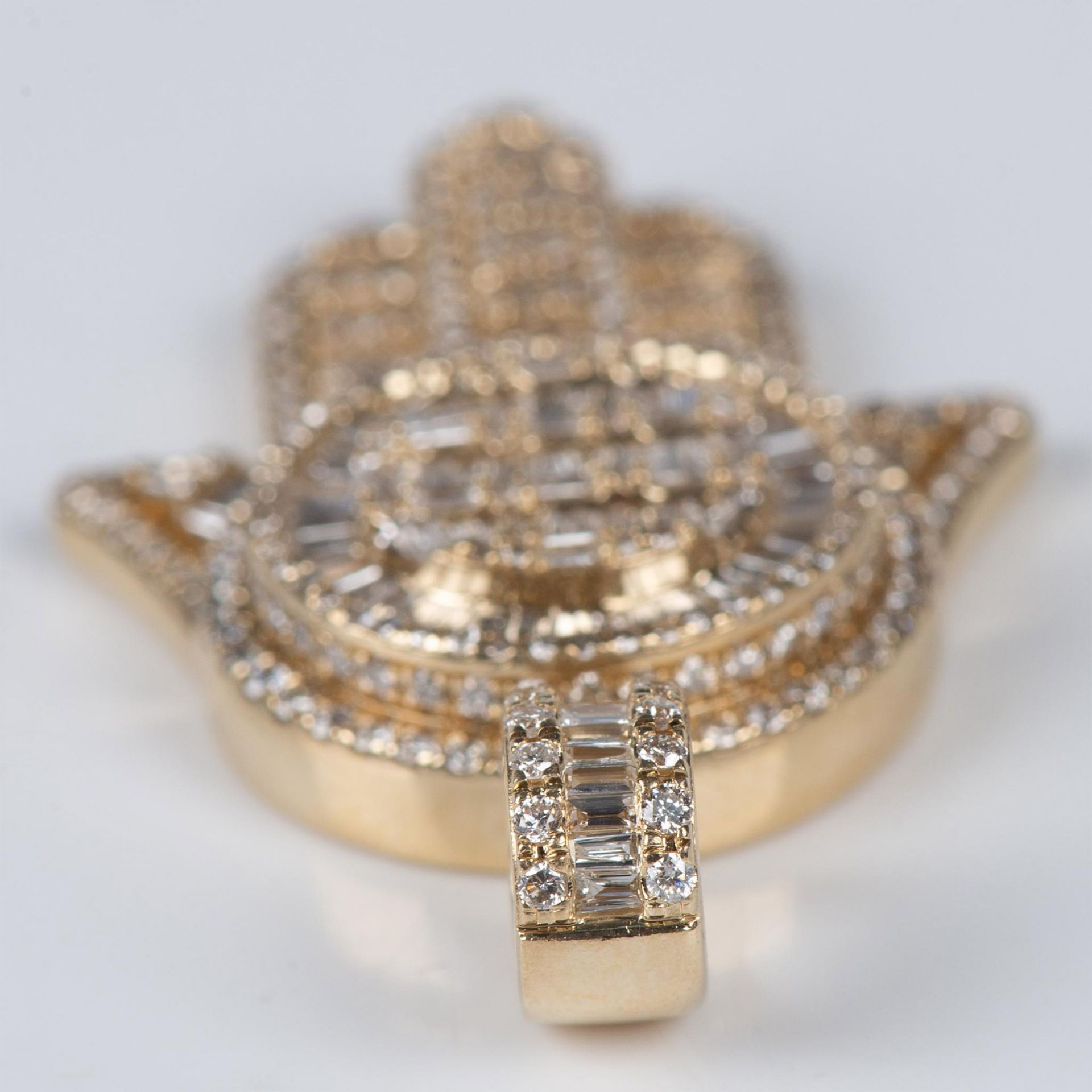 Exquisite 14K Yellow Gold & Diamond Hamsa Hand Pendant - Image 10 of 11