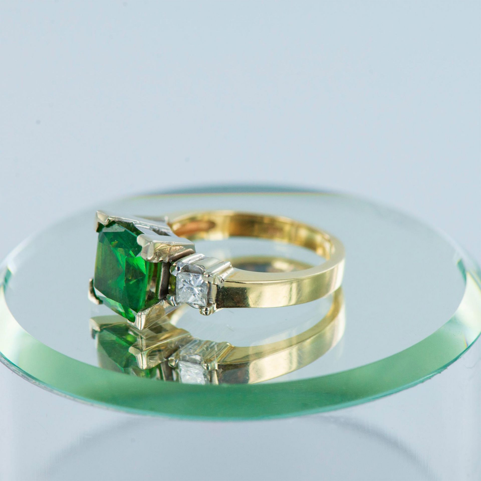 Pretty Two Tone 14K Gold, Emerald and Diamond Ring - Image 2 of 12