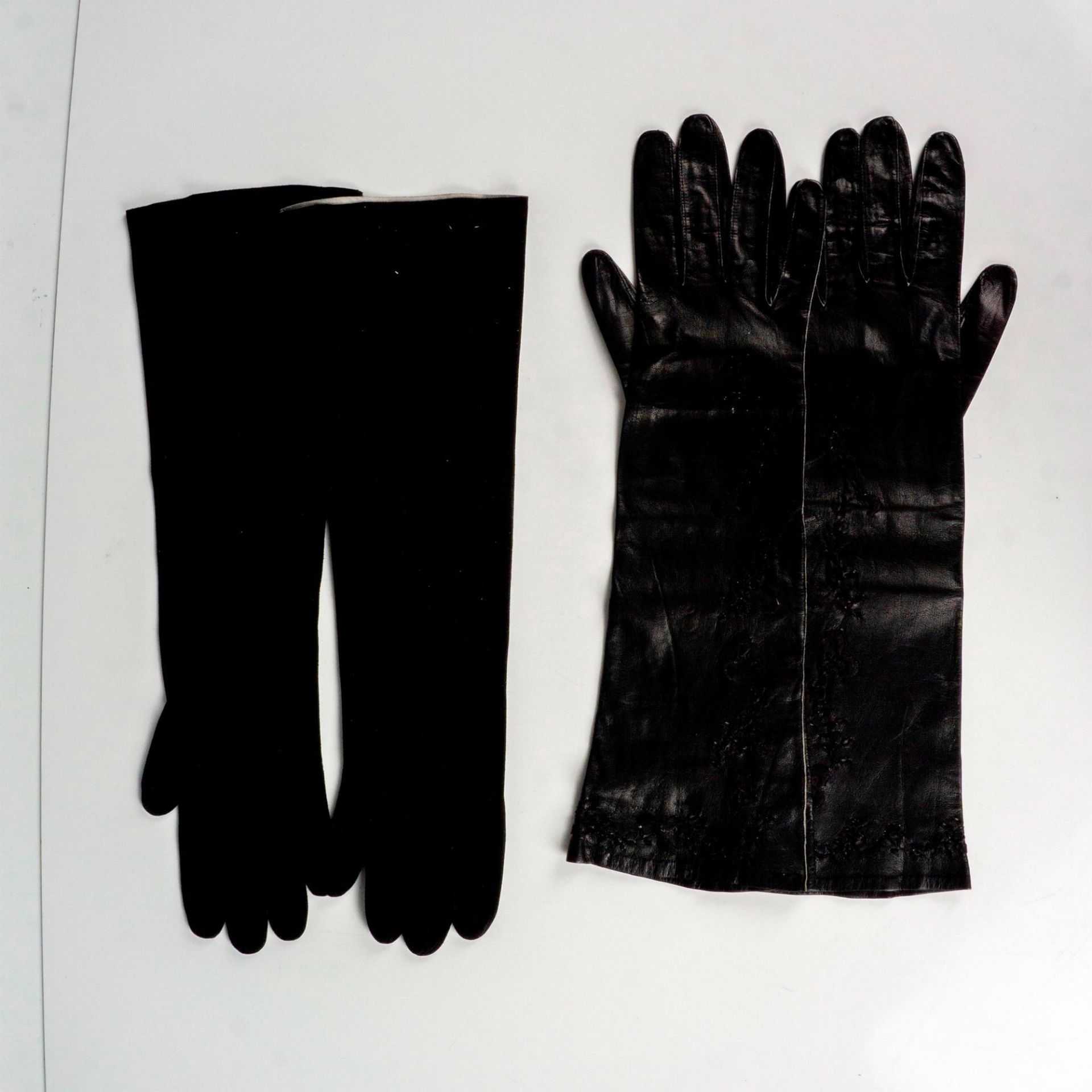 2pc Vintage Long Black Gloves - Image 2 of 3