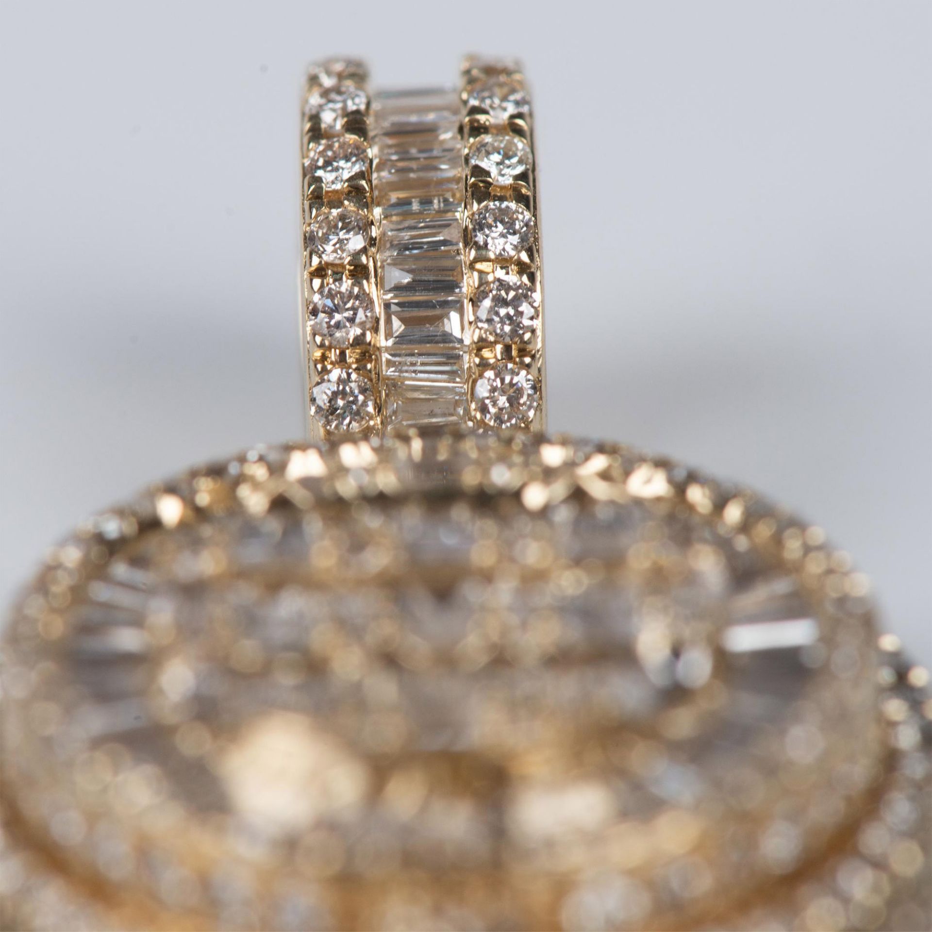 Exquisite 14K Yellow Gold & Diamond Hamsa Hand Pendant - Image 7 of 11