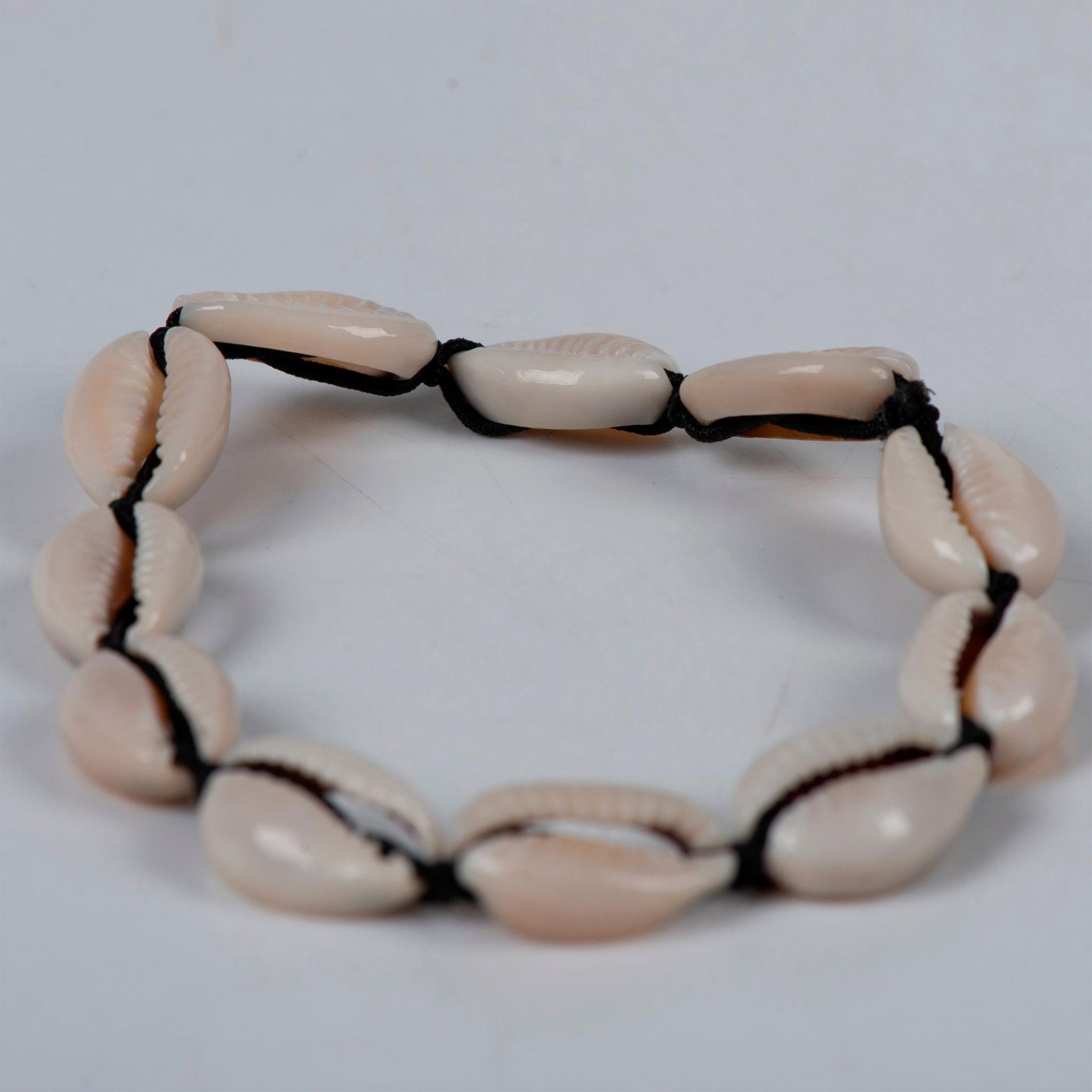 Natural Cowrie Shell Bracelet - Bild 3 aus 4