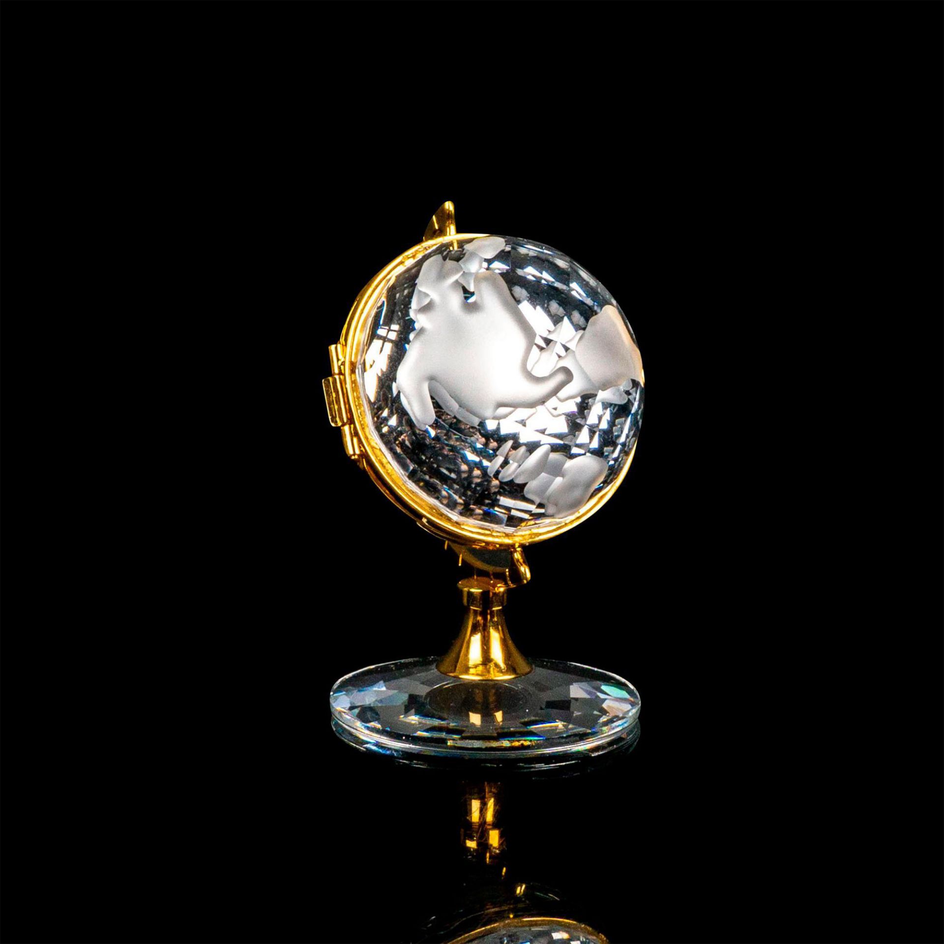 Swarovski Crystal Memories Figurine, Globe Clock