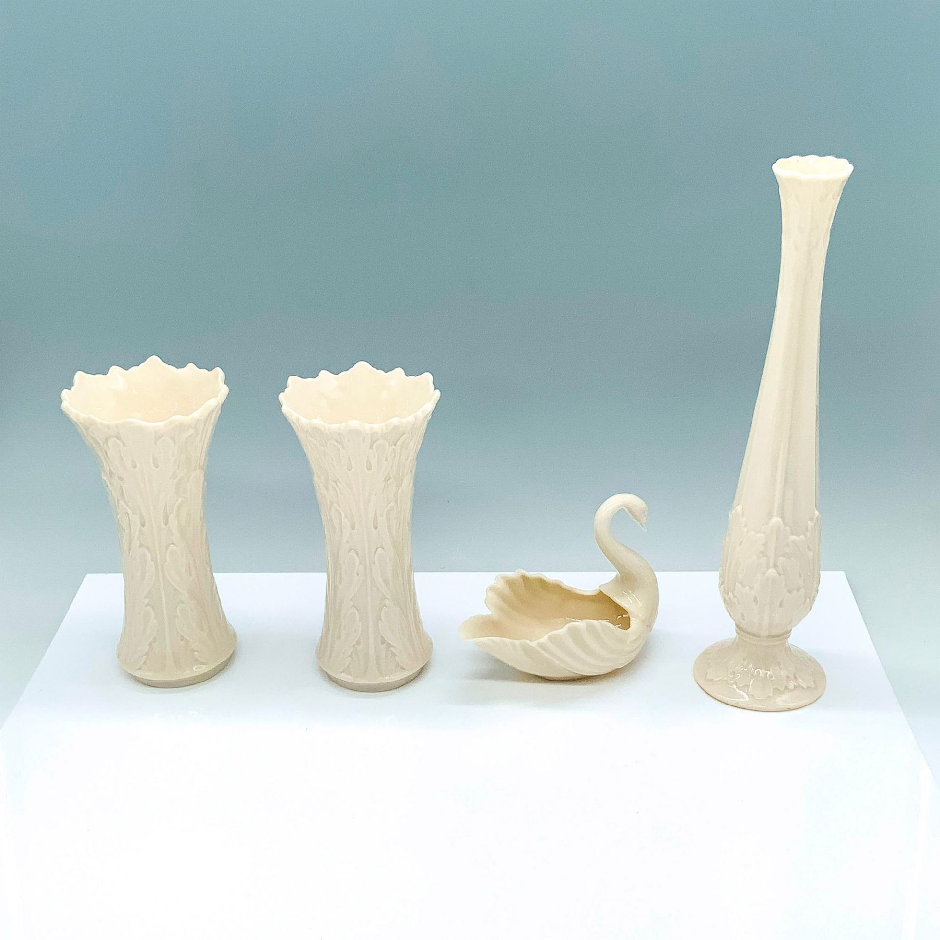 4pc Lenox Porcelain Vases and Bowl - Bild 2 aus 3