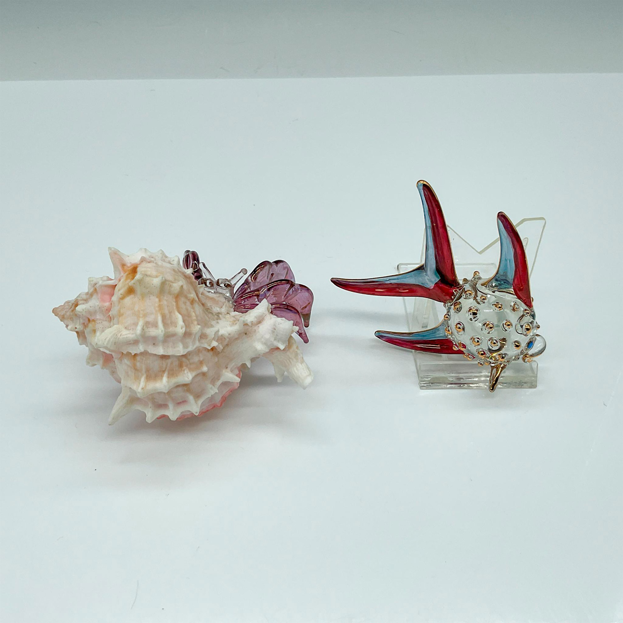 2pc Blown Art Glass with Natural Seashell Figurines - Image 2 of 3