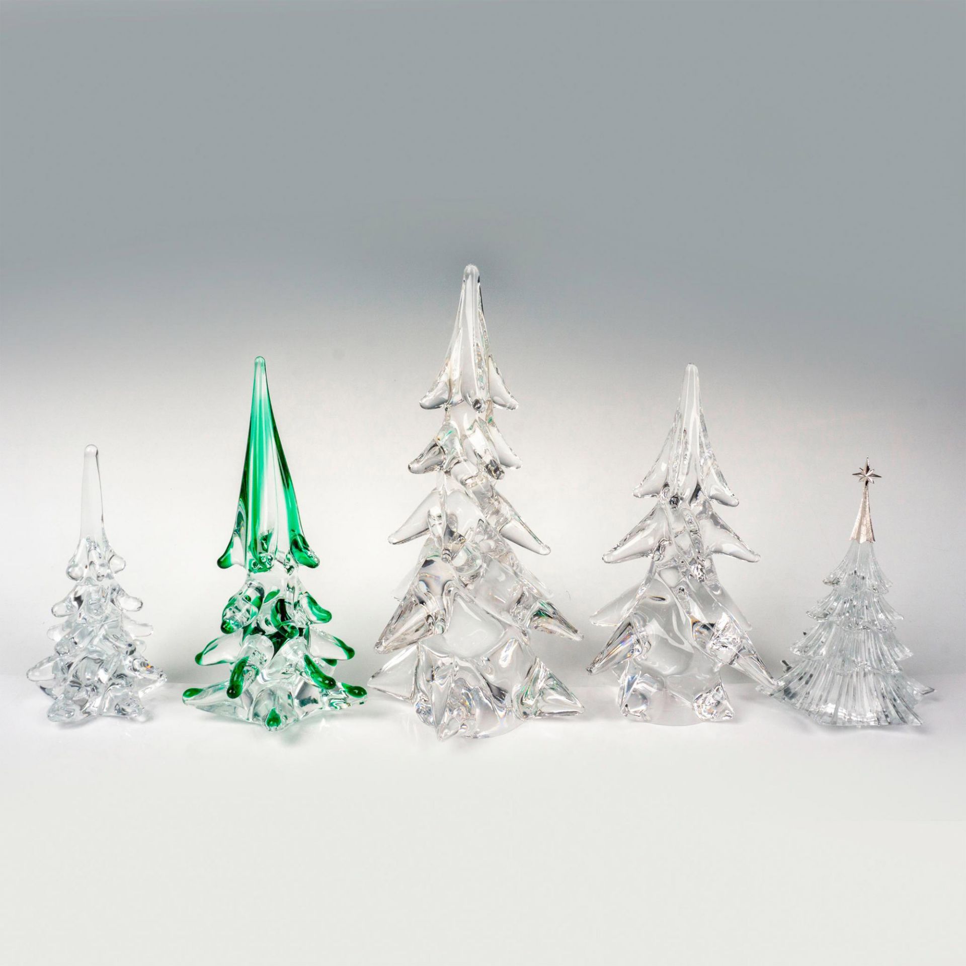 5pc Vintage Art Glass Christmas Tree Figures + Topper - Image 2 of 3