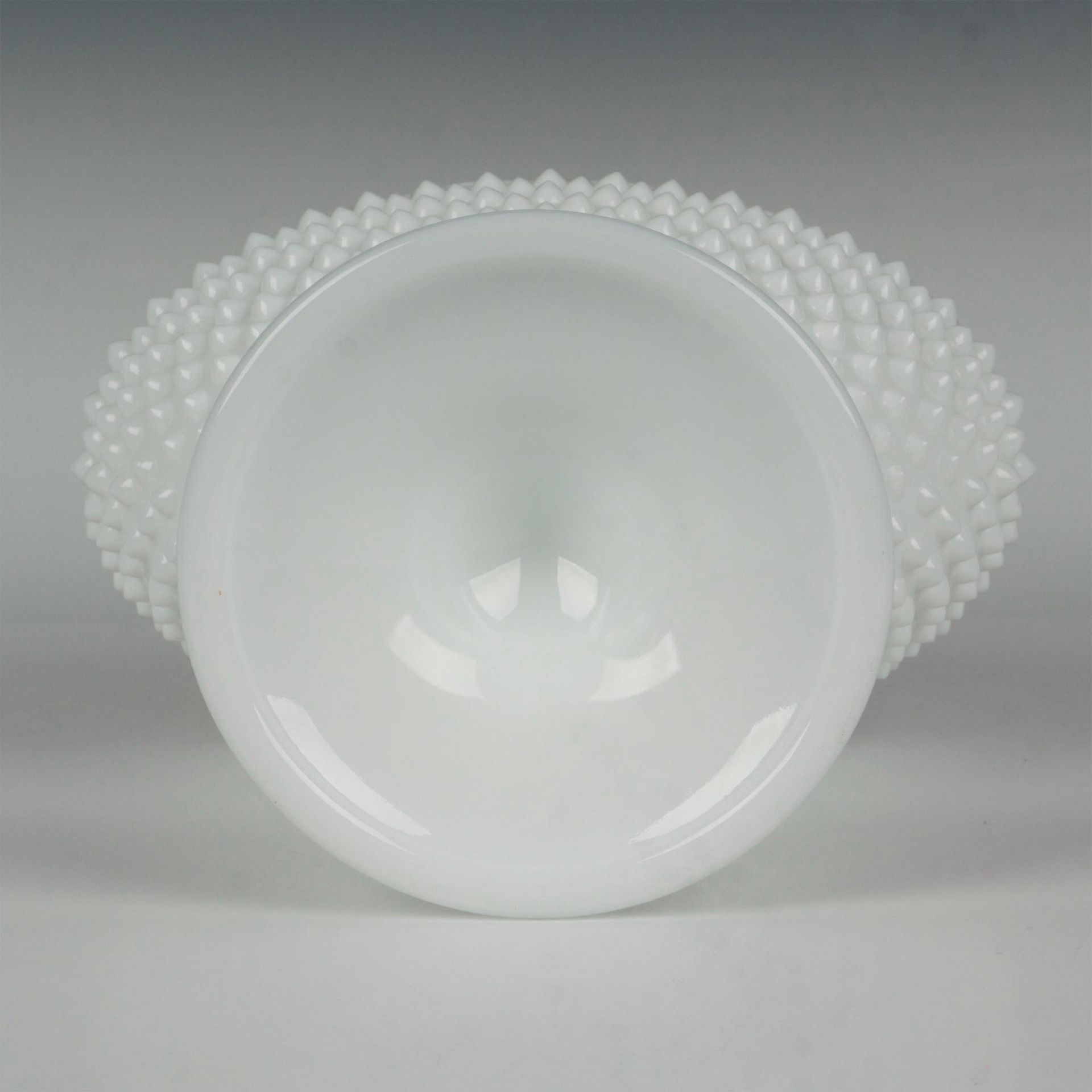 3pc Vintage Milk Glass Hobnail Bowl Grouping - Bild 5 aus 9