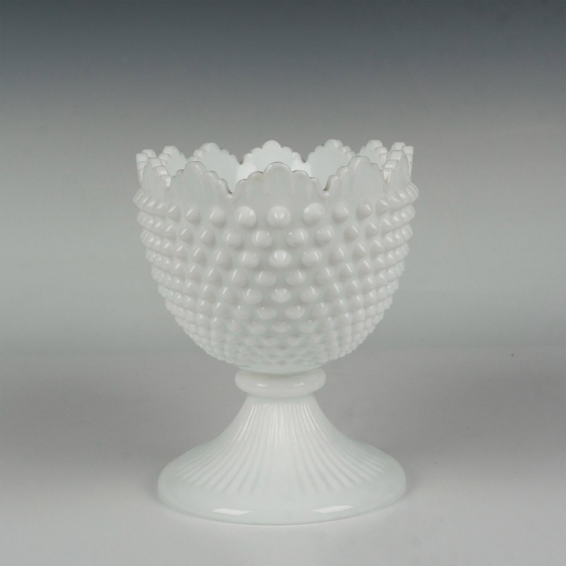 3pc Vintage Milk Glass Hobnail Bowl Grouping - Bild 3 aus 9