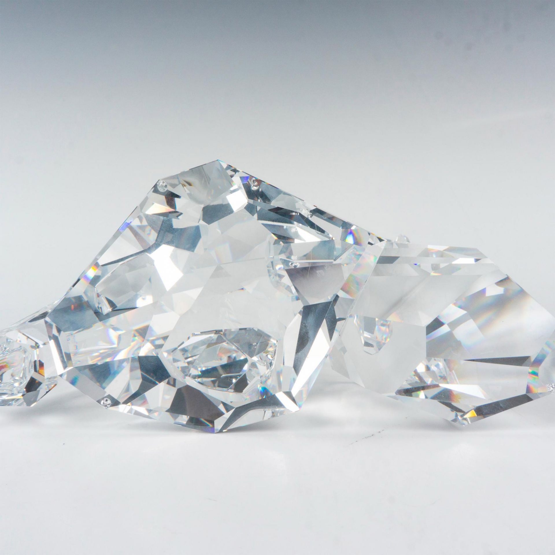 Swarovski Crystal Figurine, Nanuc Polar Bear - Image 3 of 4