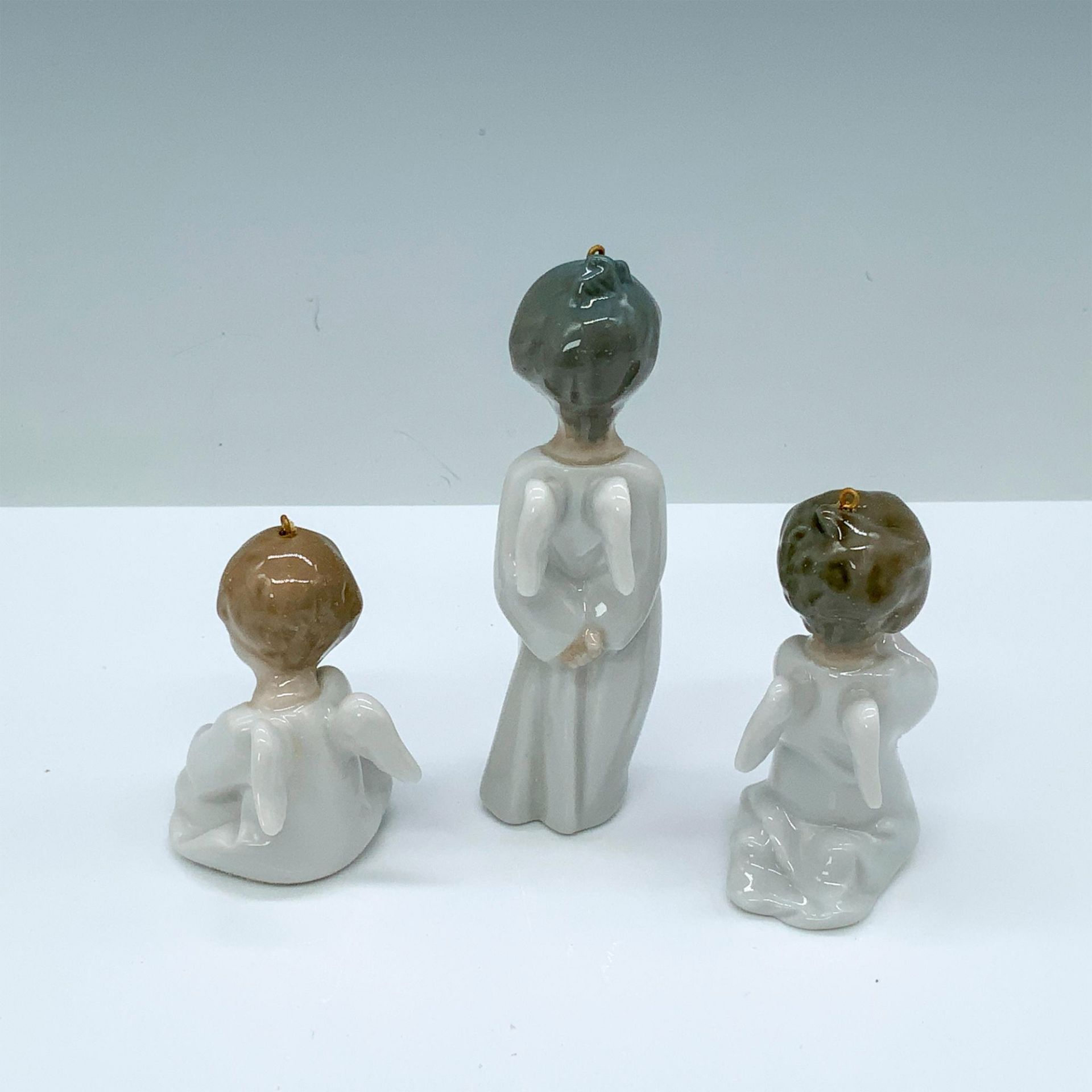 Mini Angels 1001604 - Lladro Porcelain Figurine - Image 2 of 4