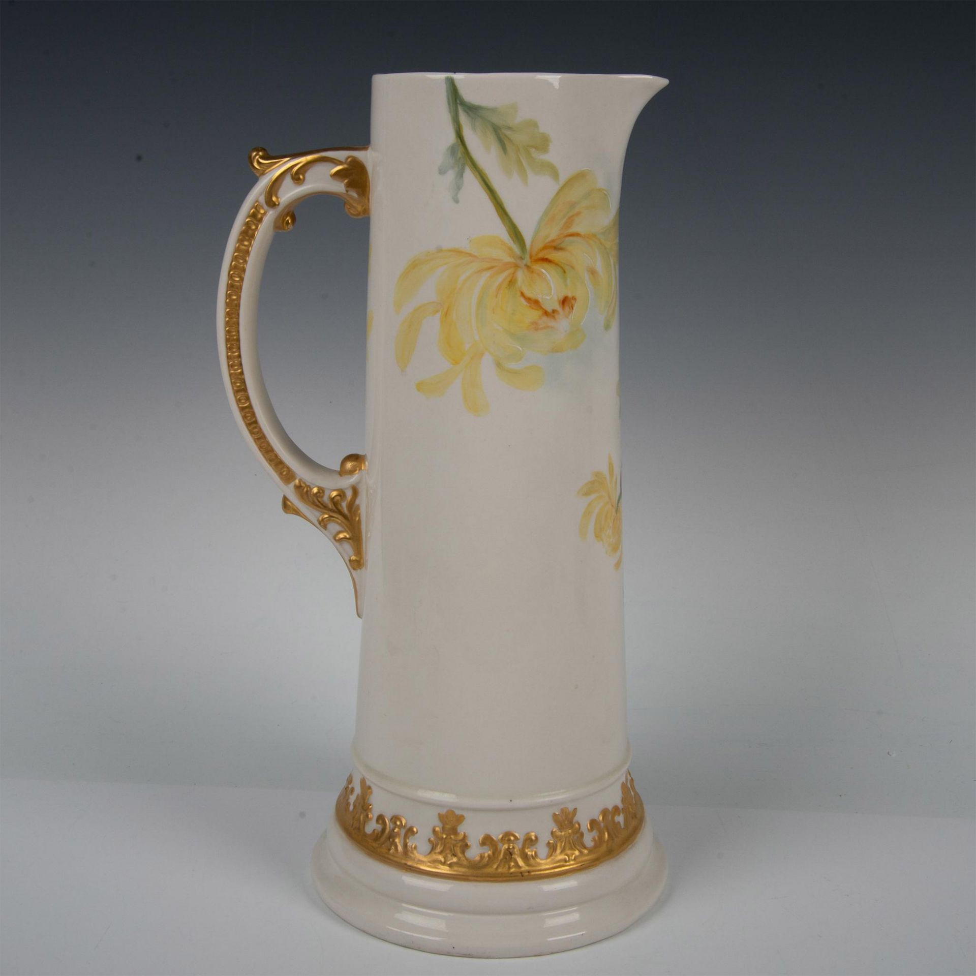 American Belleek Porcelain Tall Tankard, Yellow Mums - Image 2 of 6