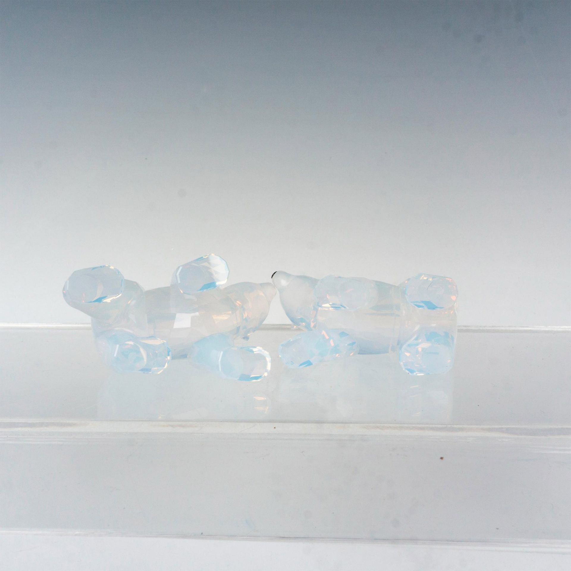 Swarovski Crystal Figurines, Polar Bears White Opal - Image 3 of 4