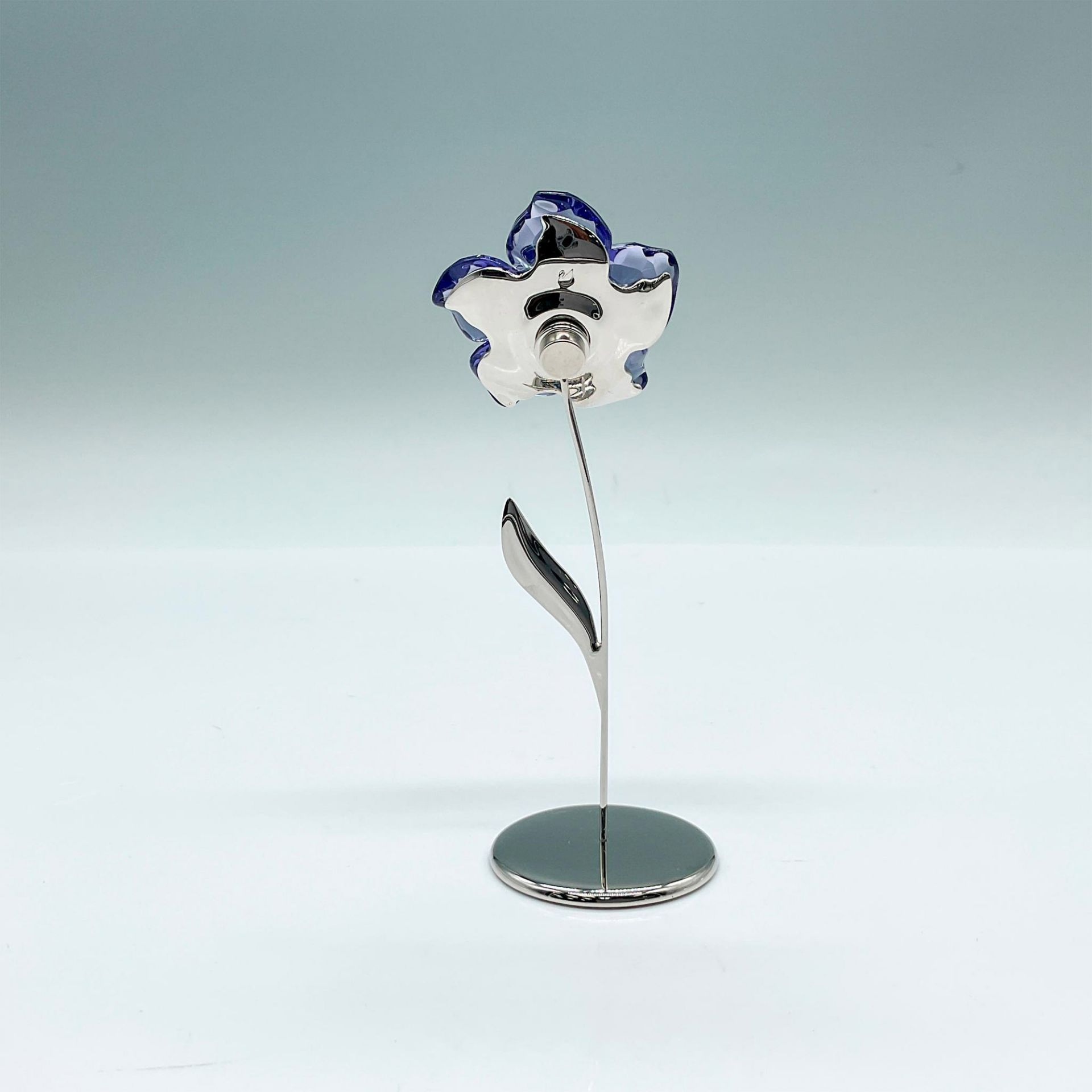 Swarovski Crystal Figurine, Flower Darany Tanzanite - Image 3 of 3