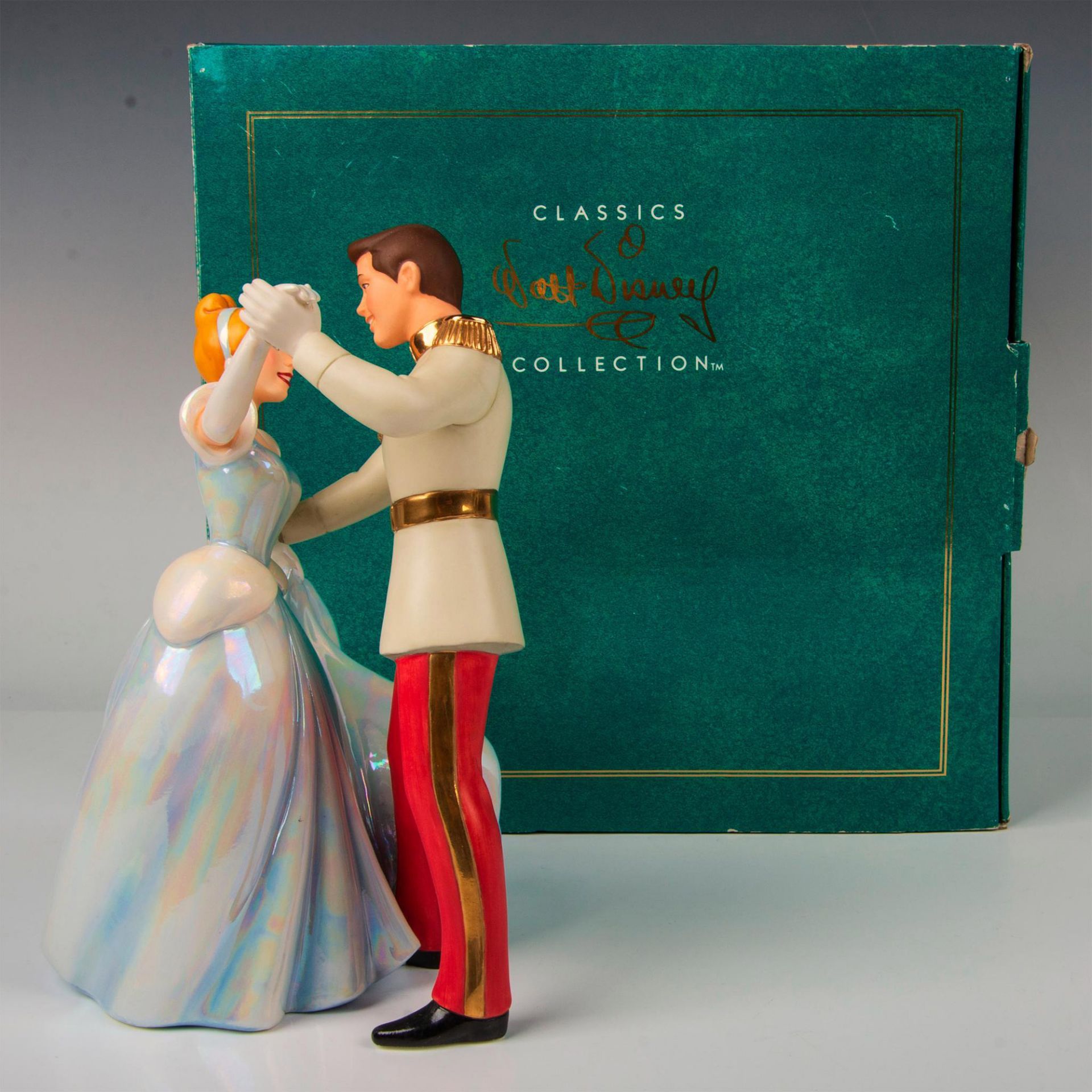 Walt Disney Classics Collection Figurine Cinderella & Prince - Image 5 of 5